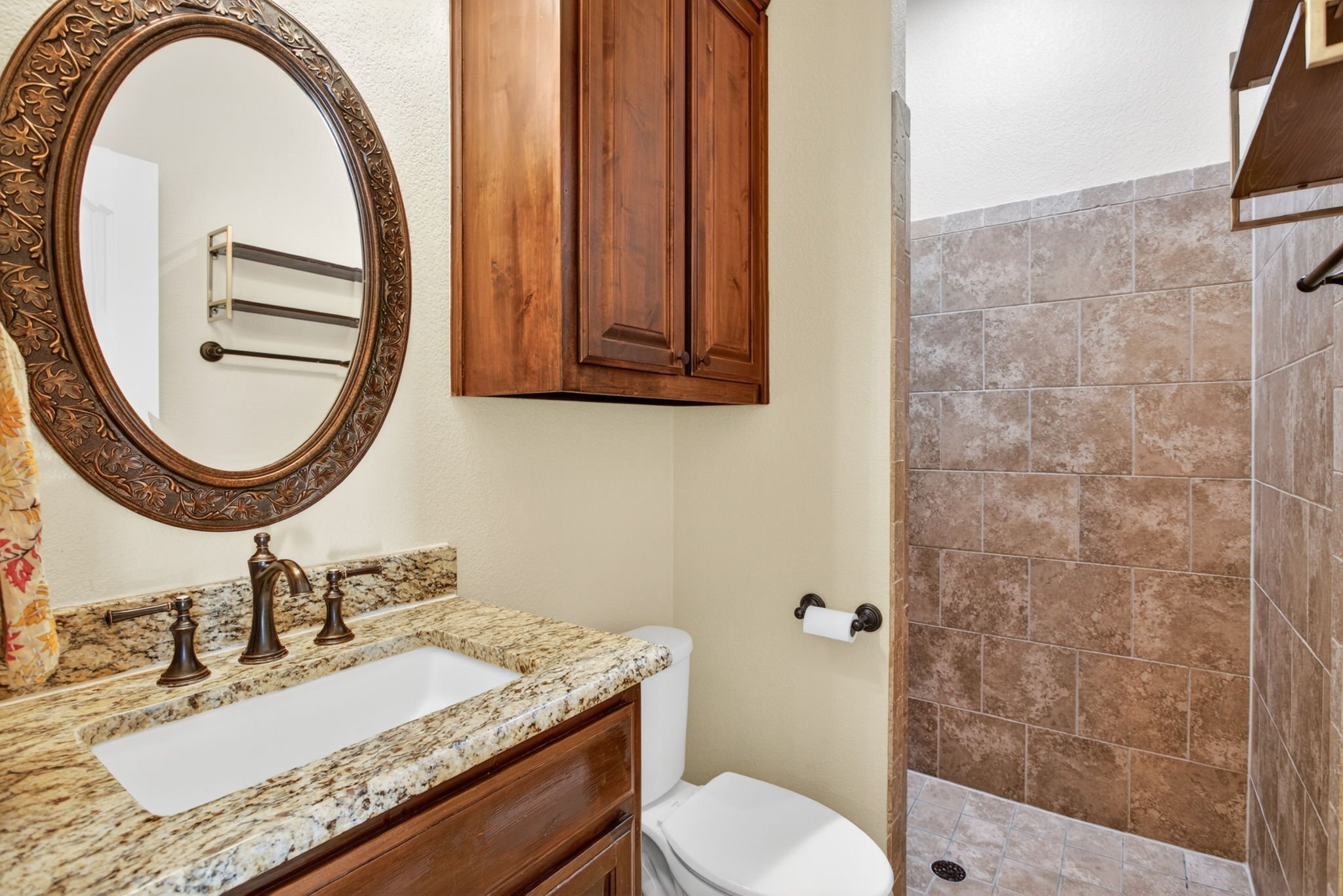 200 Golden Arrow Dr (25 of 61).jpg