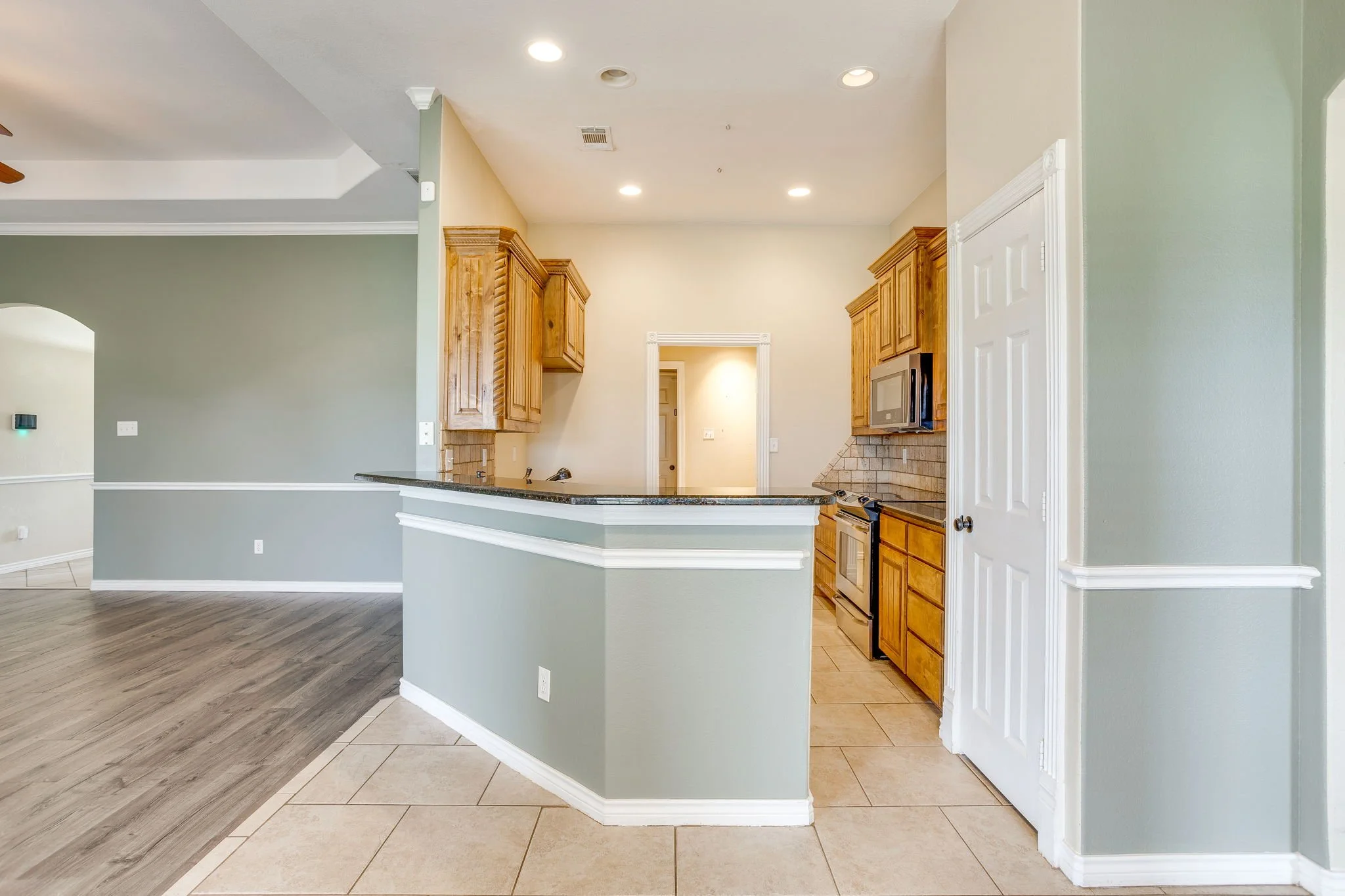 155 Cornerstone Ln (17 of 48).jpg