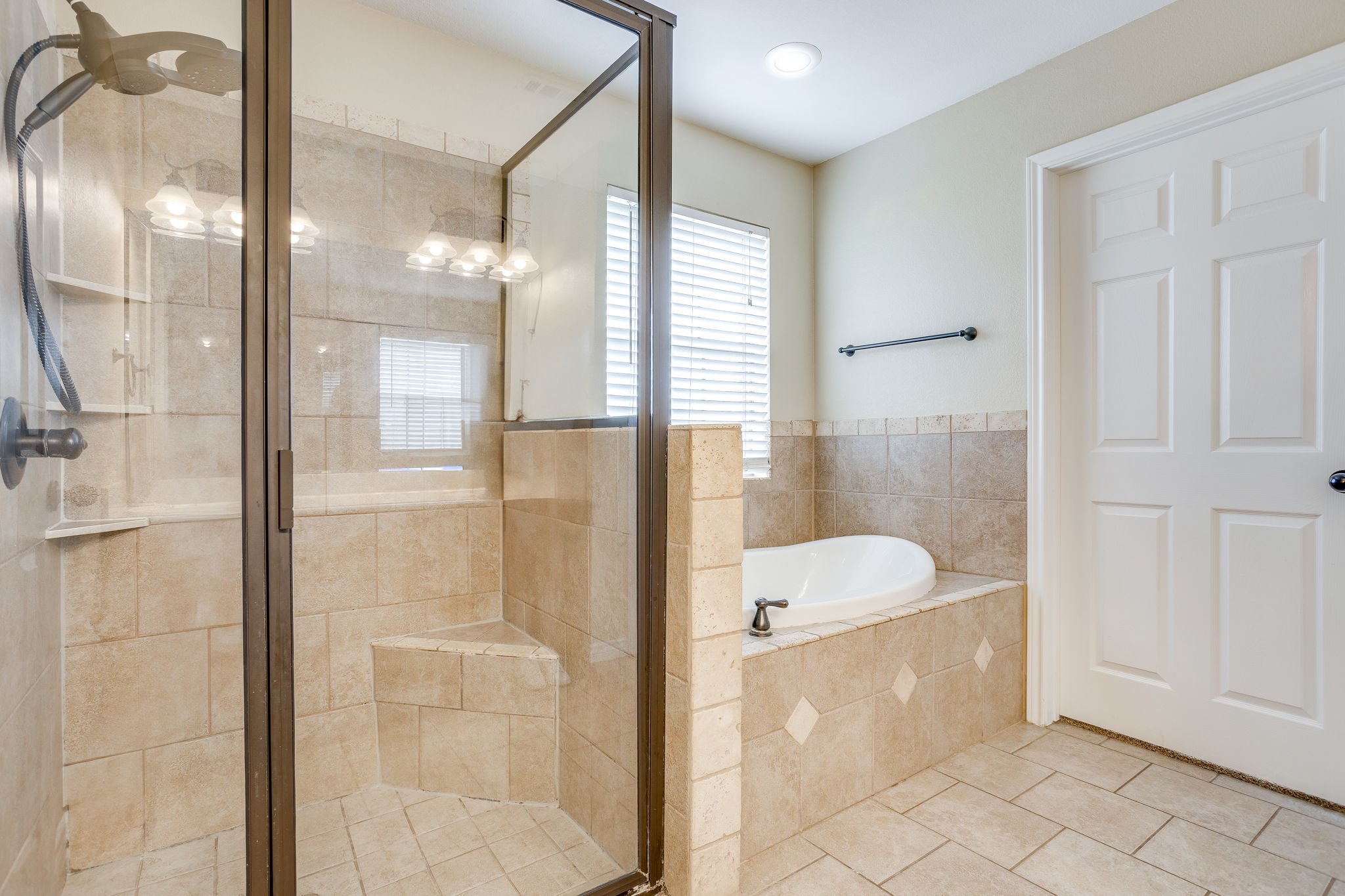 155 Cornerstone Ln (27 of 48).jpg