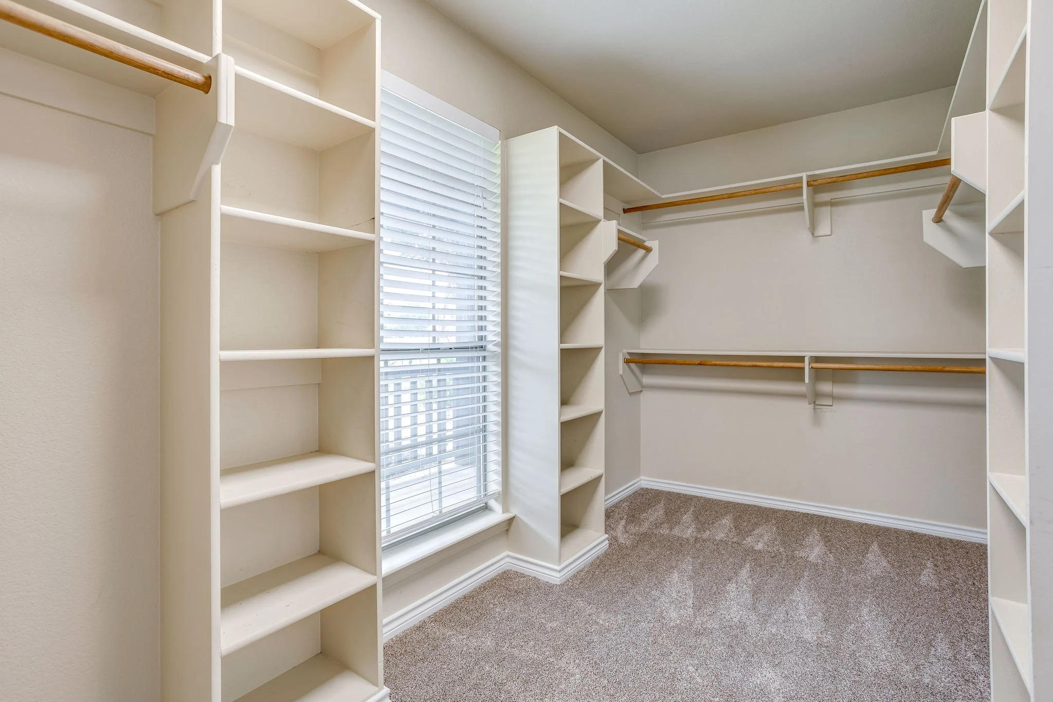 155 Cornerstone Ln (29 of 48).jpg