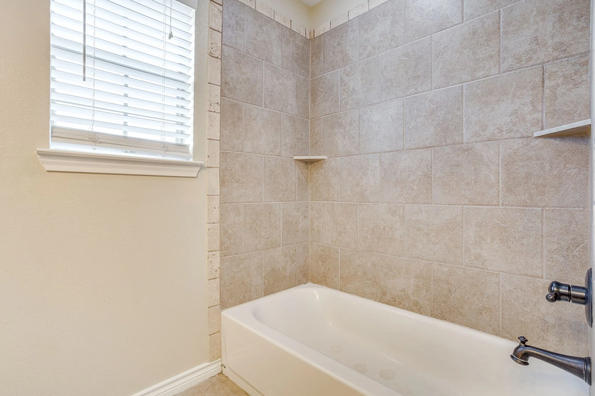 155 Cornerstone Ln (35 of 48).jpg