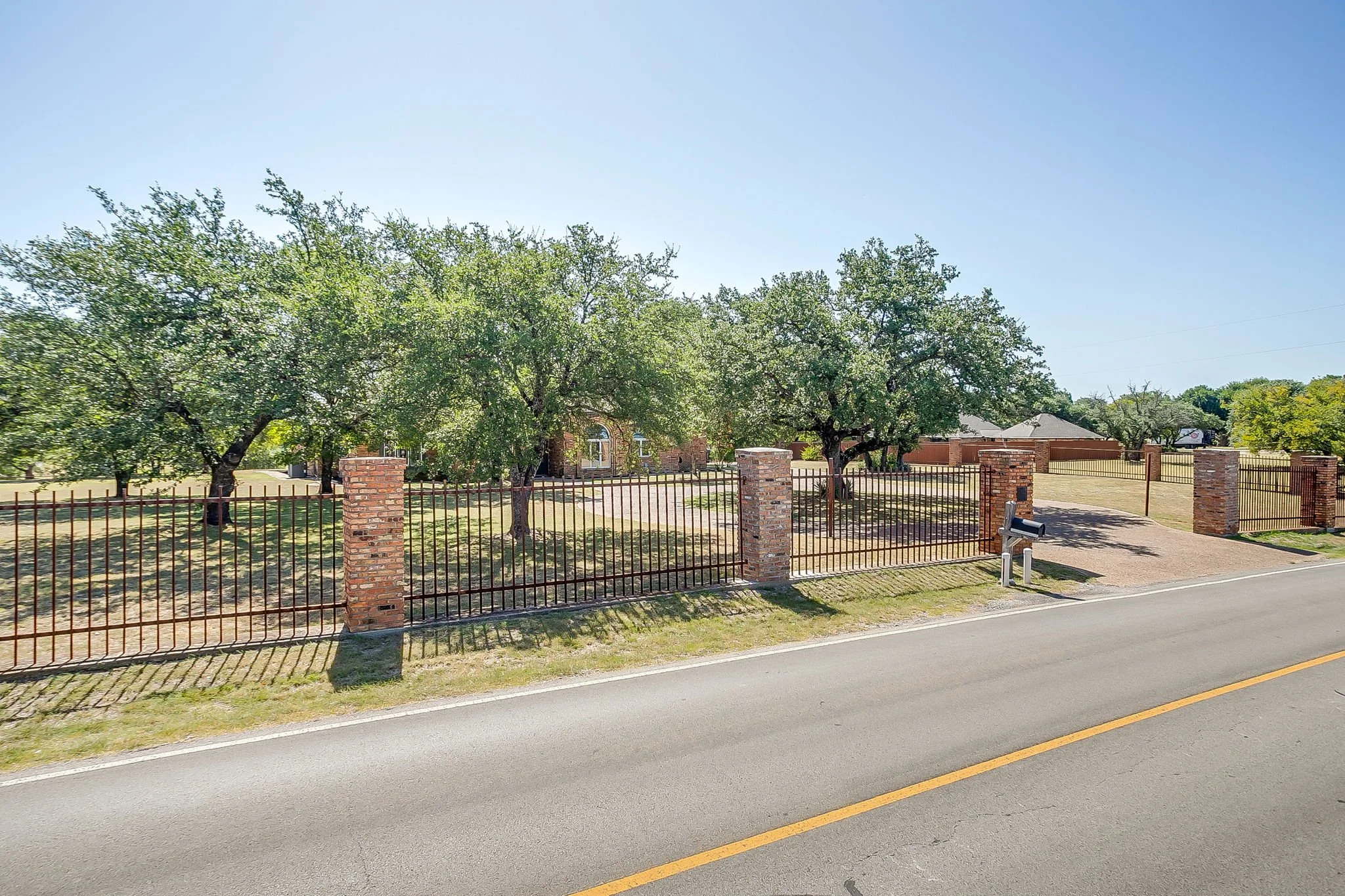 2625 Clear Lake Rd (3 of 78).jpg