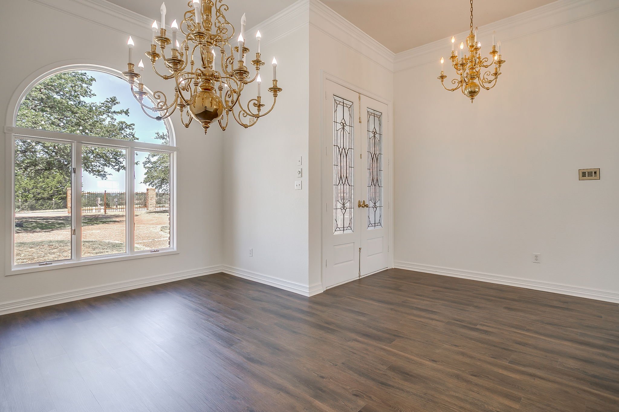 2625 Clear Lake Rd (14 of 78).jpg