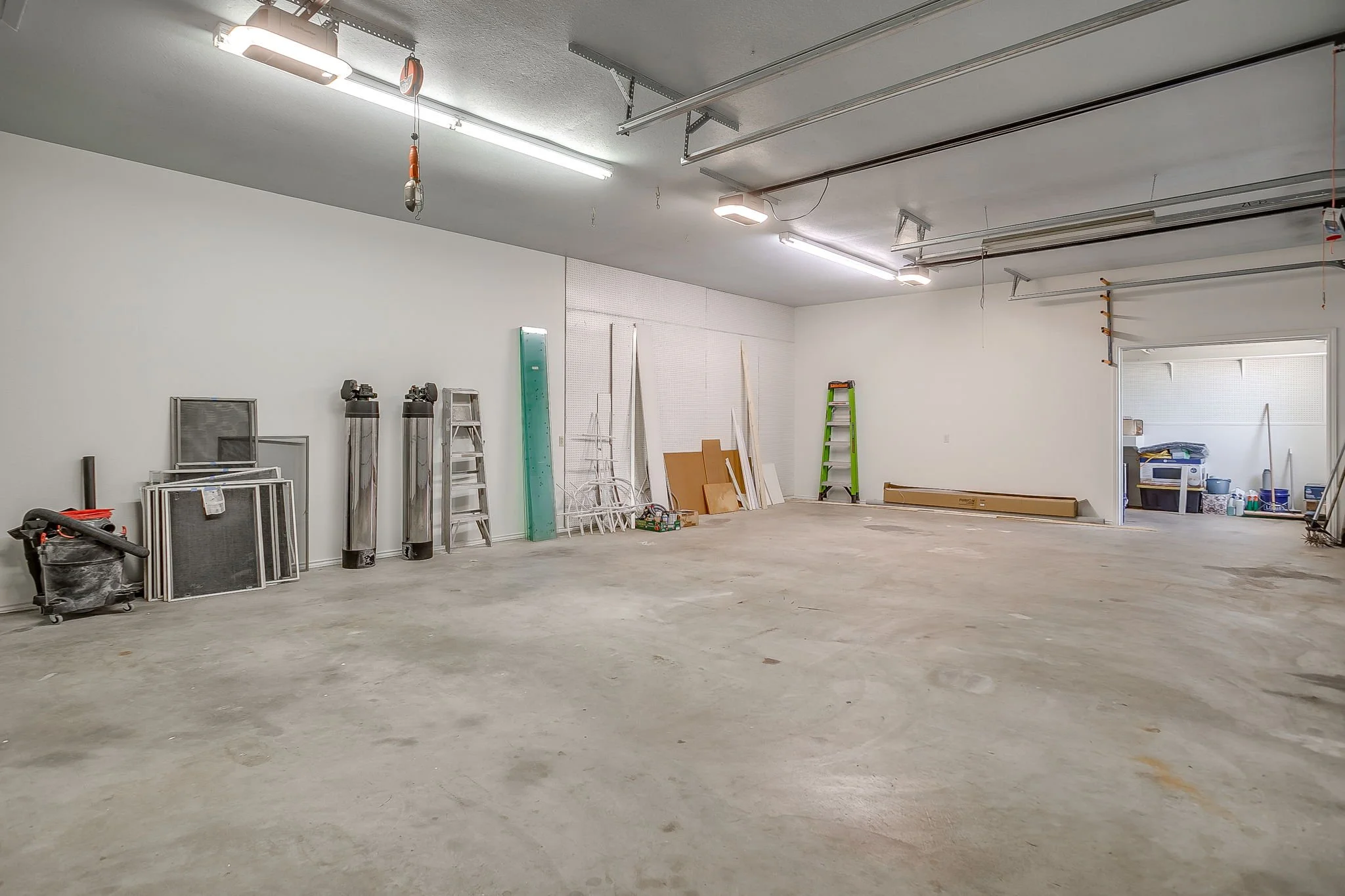2625 Clear Lake Rd (62 of 78).jpg