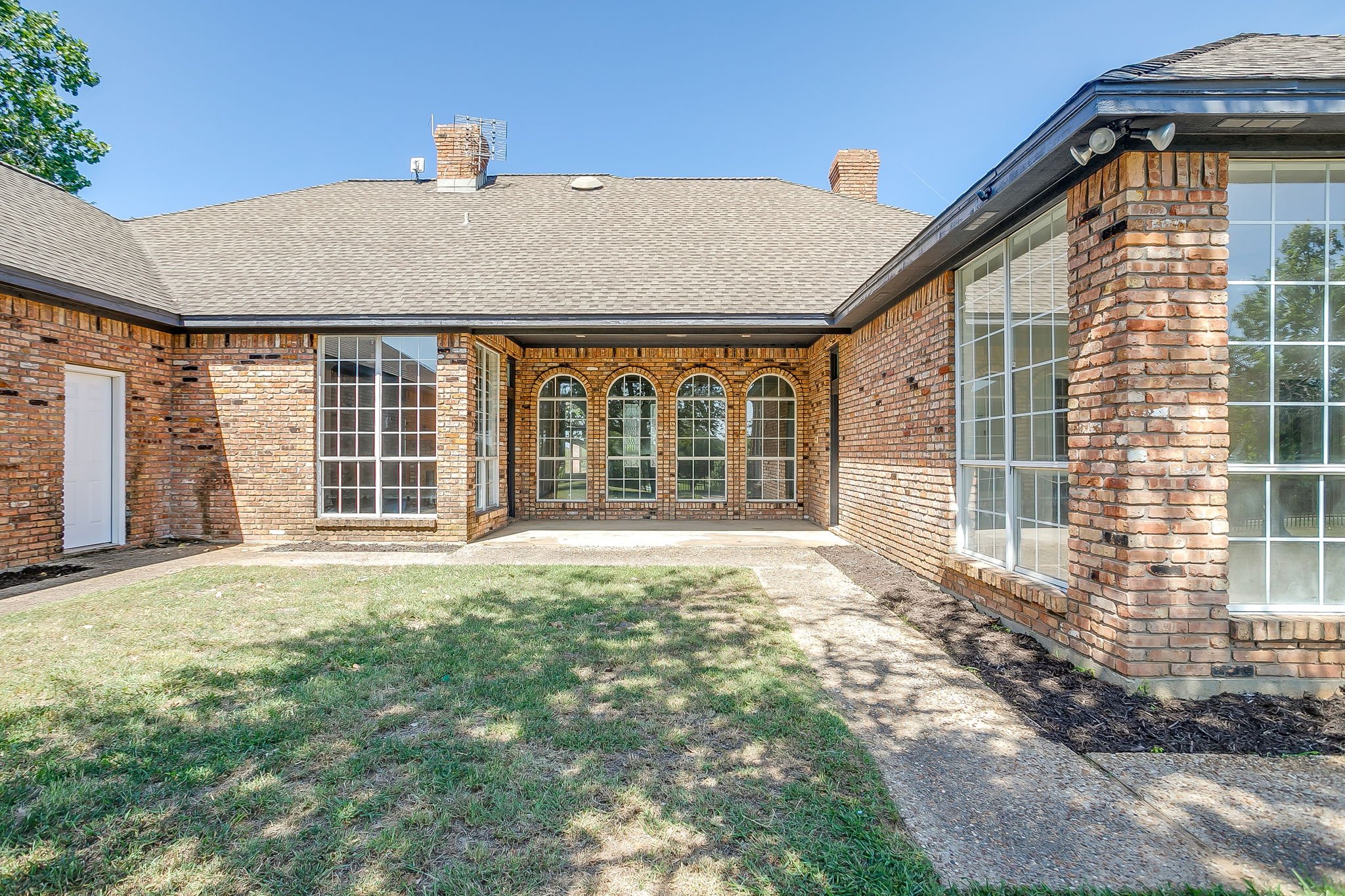 2625 Clear Lake Rd (67 of 78).jpg