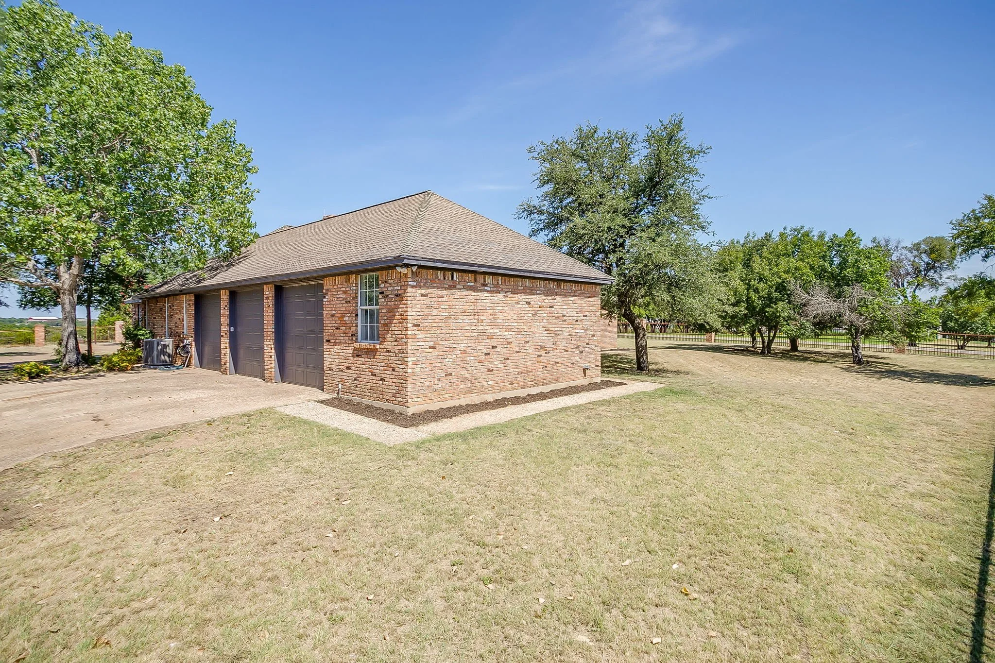 2625 Clear Lake Rd (71 of 78).jpg