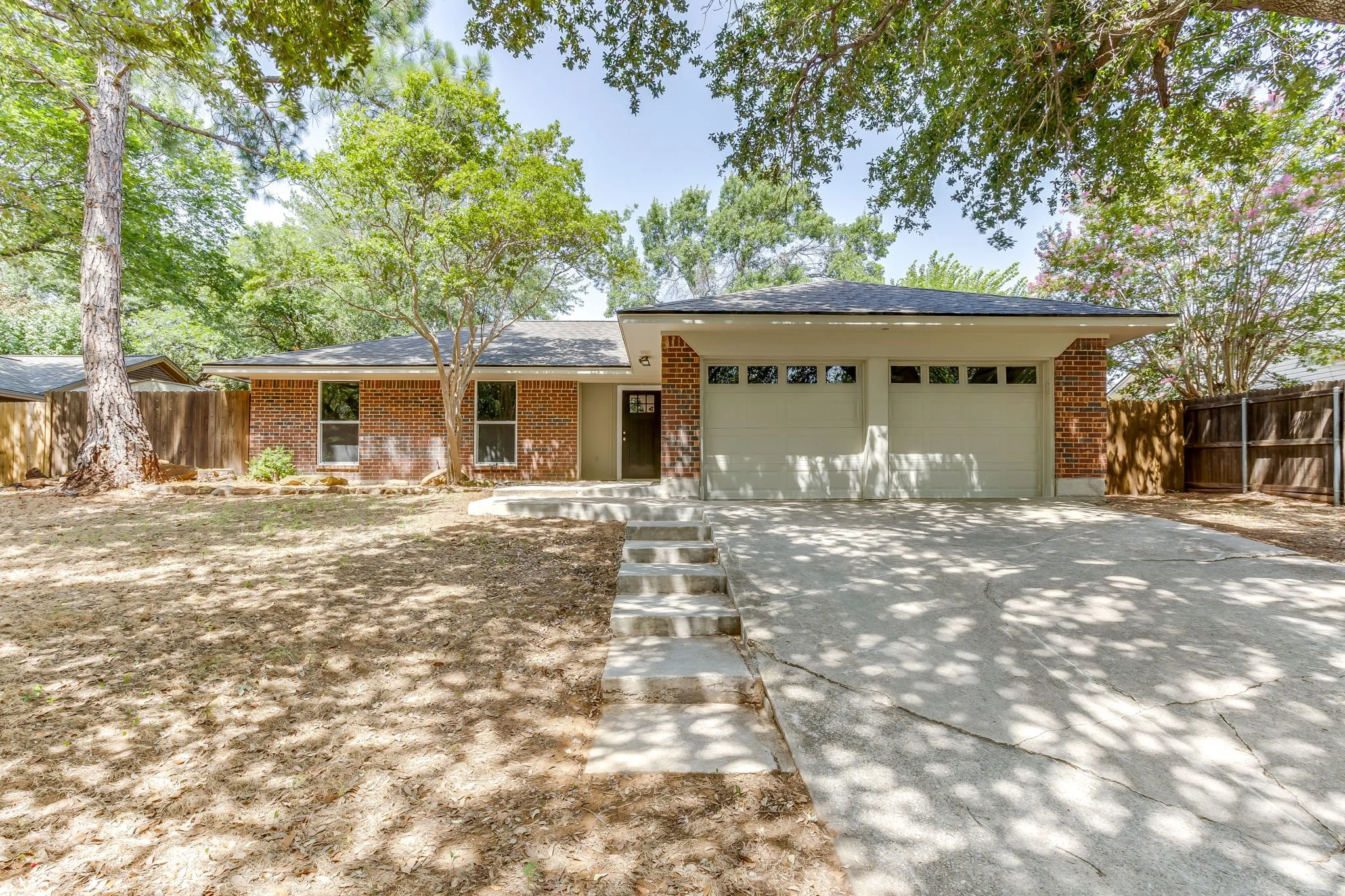 NEW PRICE!!! 2709 Springbrooke Drive, Hurst, Texas 76054