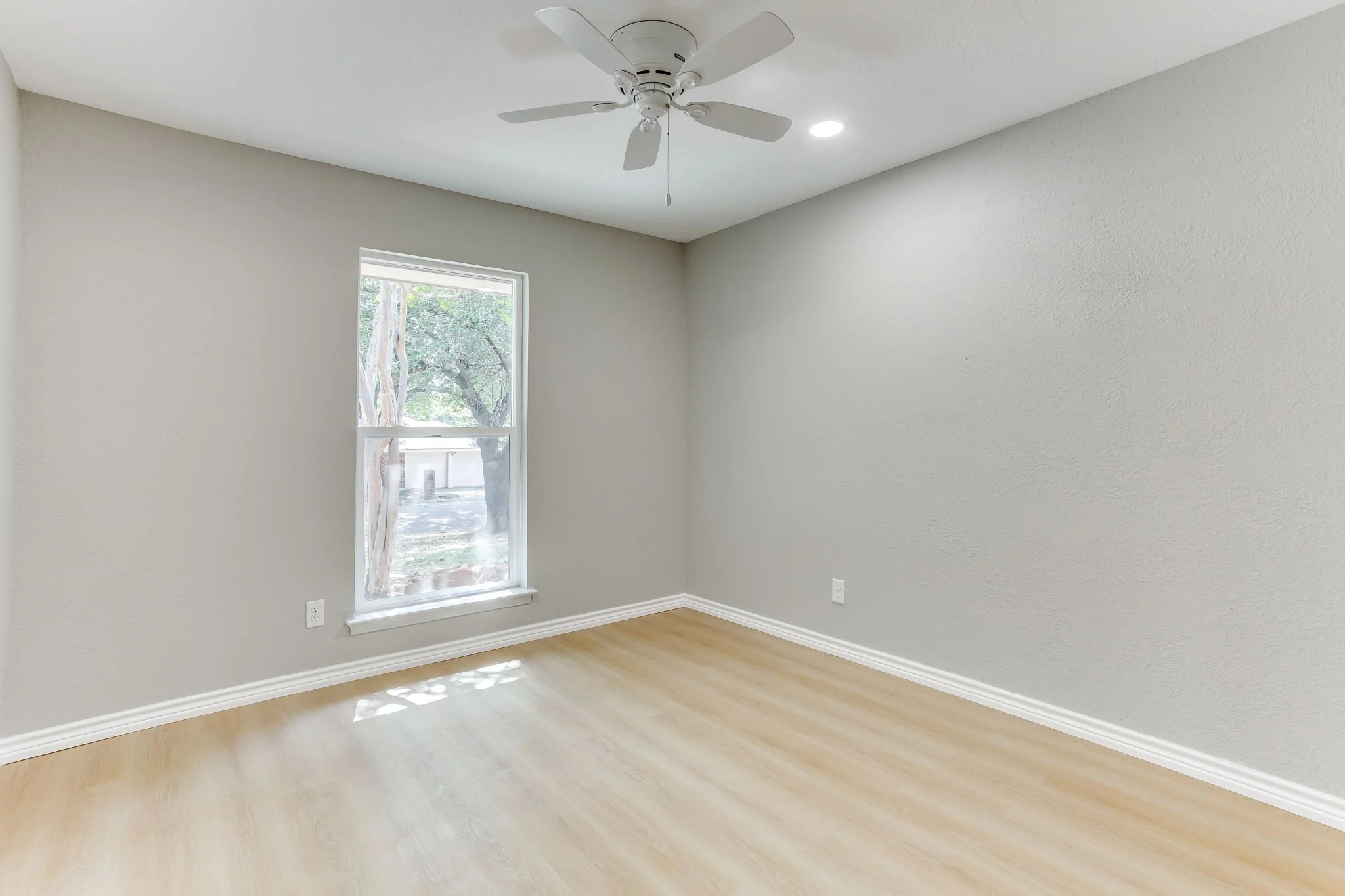 2709 Springbrooke Dr (36 of 49).jpg
