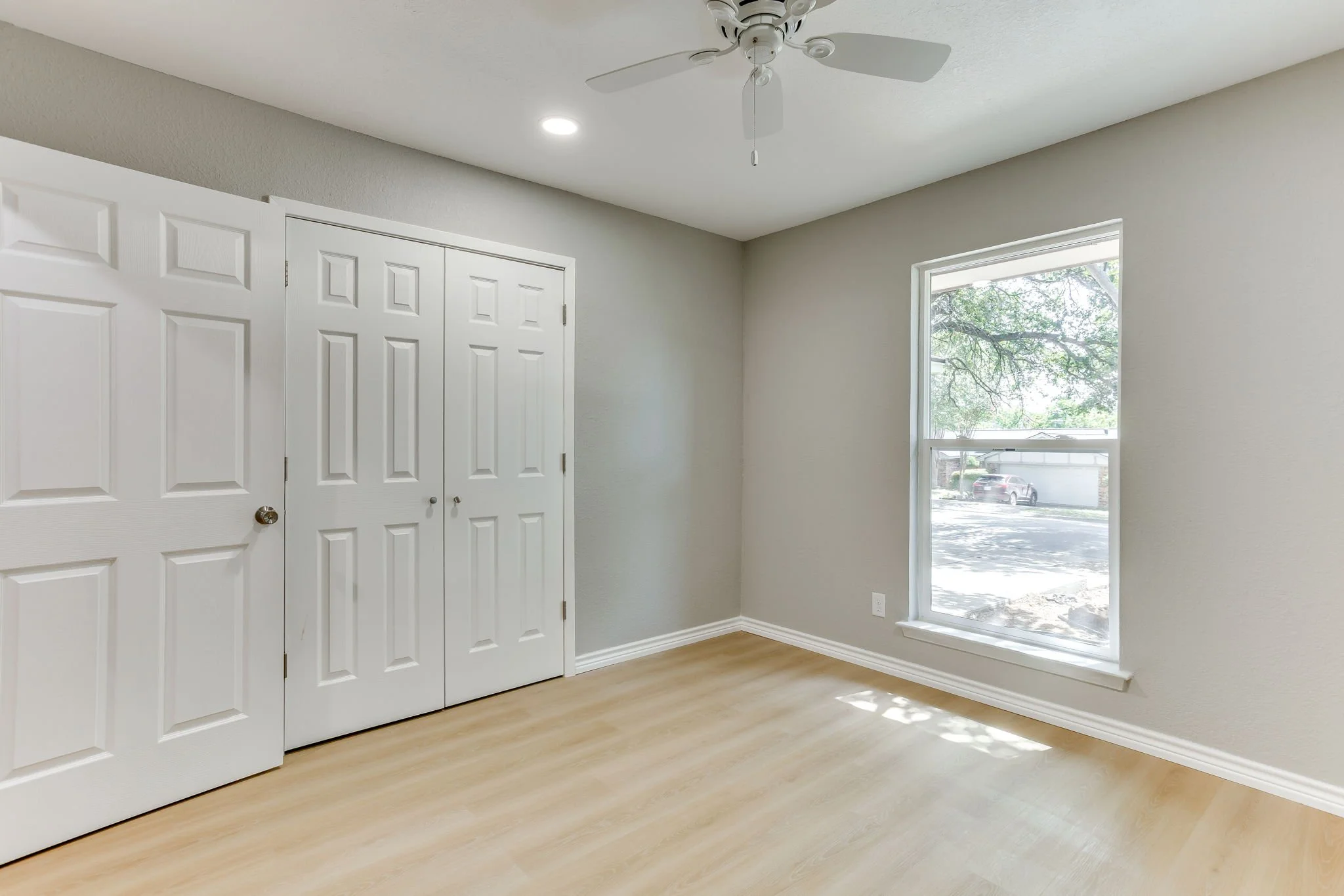 2709 Springbrooke Dr (37 of 49).jpg