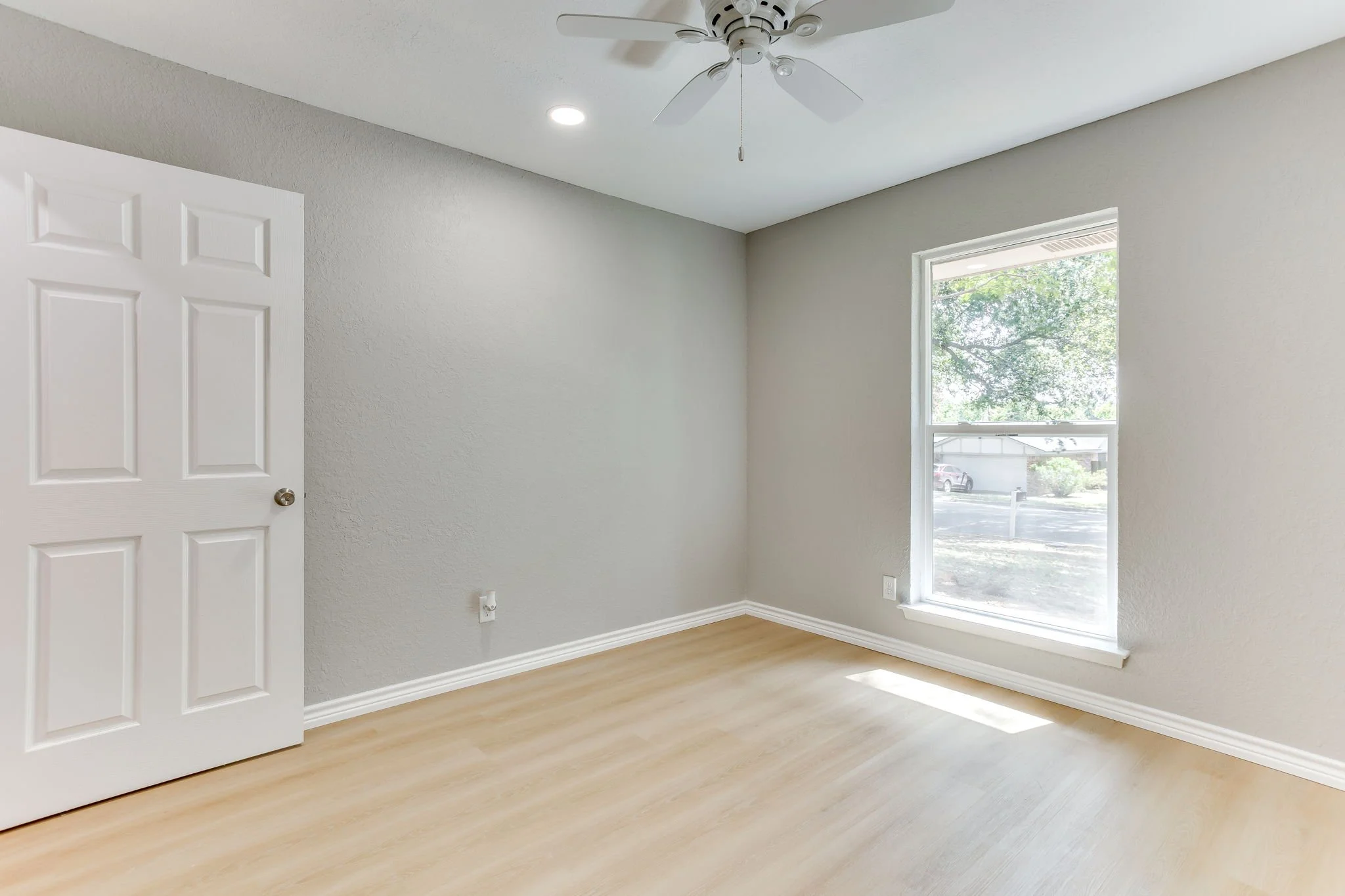 2709 Springbrooke Dr (42 of 49).jpg