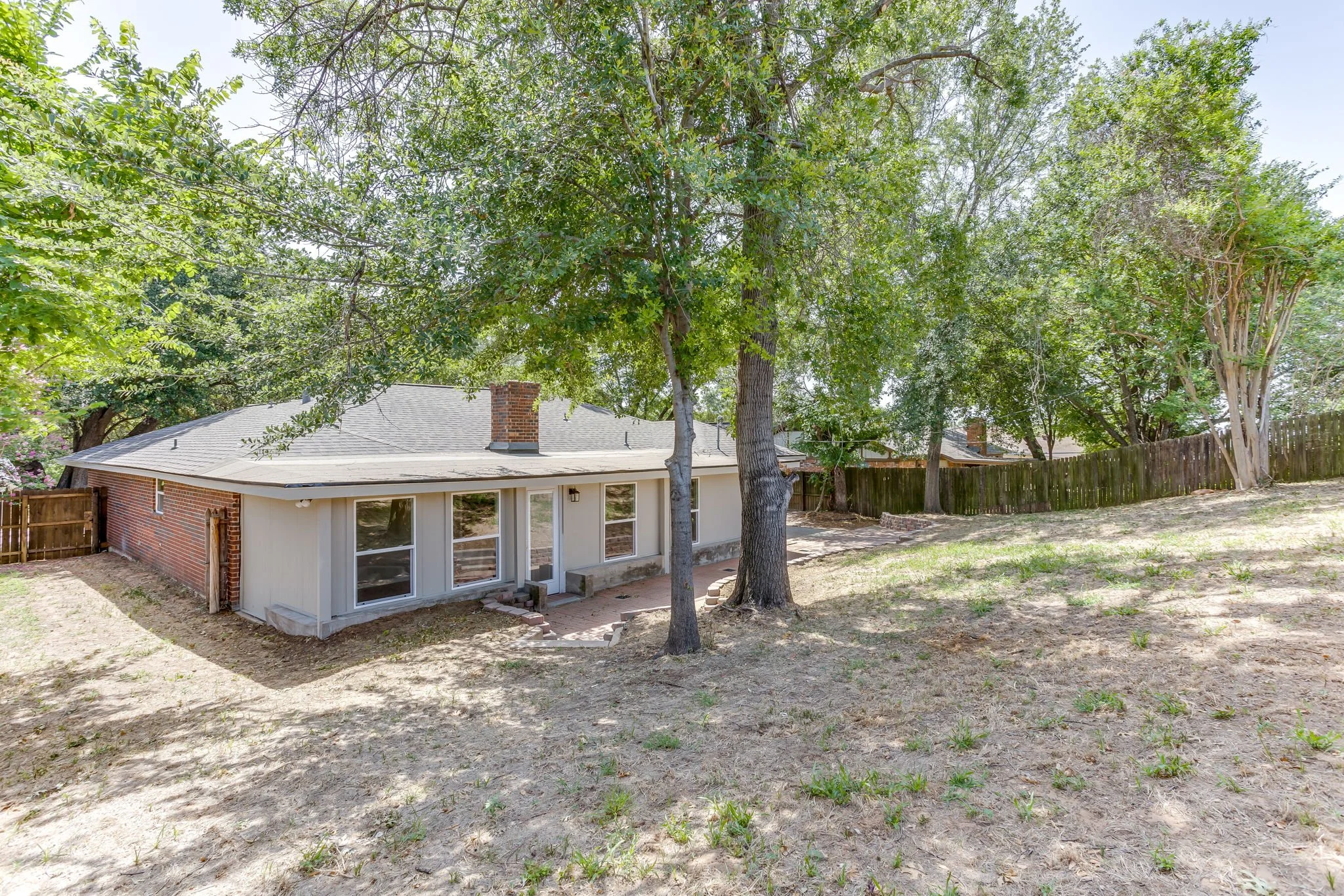 2709 Springbrooke Dr (45 of 49).jpg