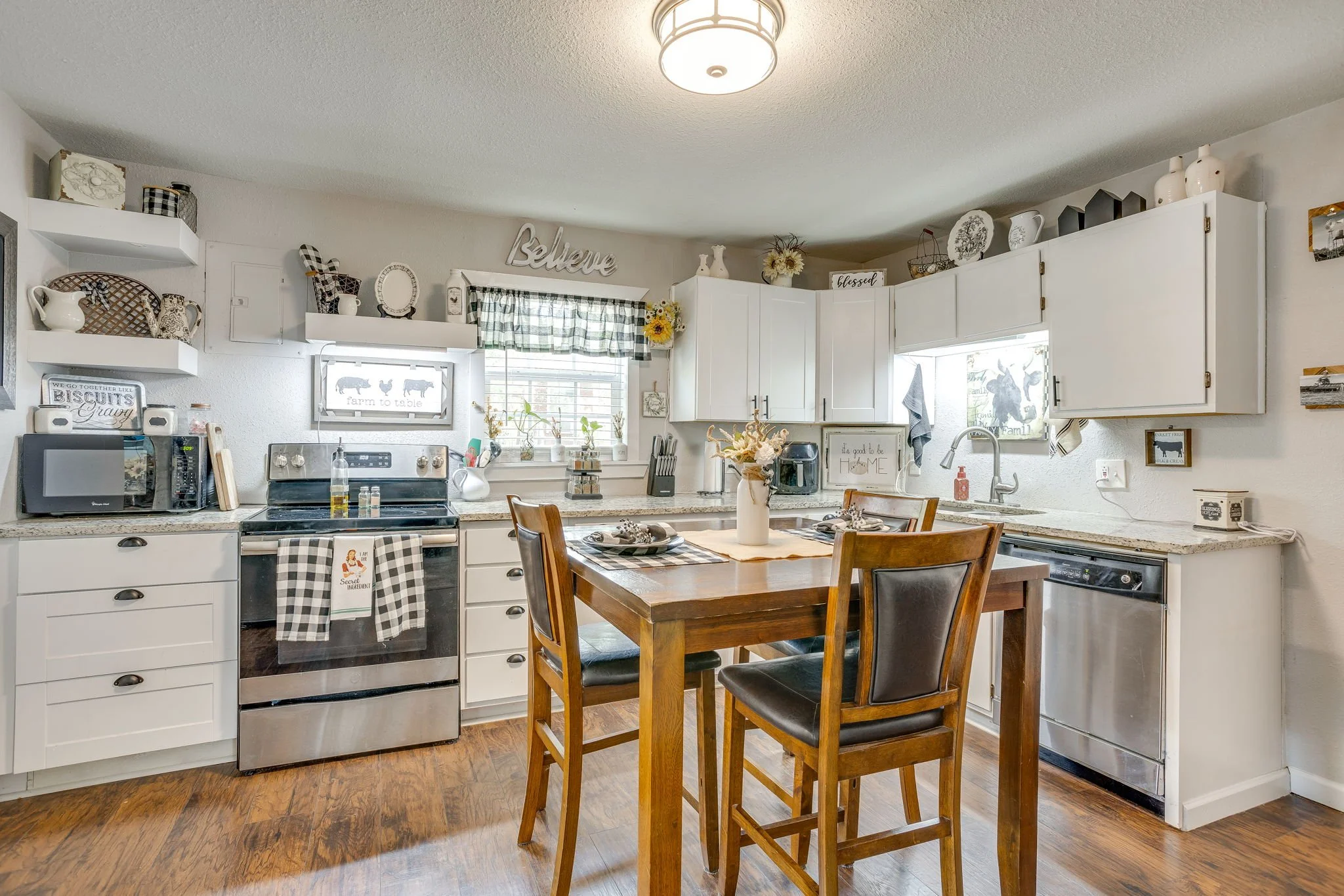 404 Calgary Rd (15 of 43).jpg