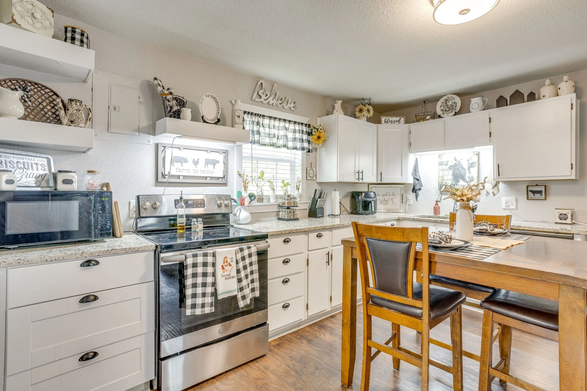 404 Calgary Rd (16 of 43).jpg