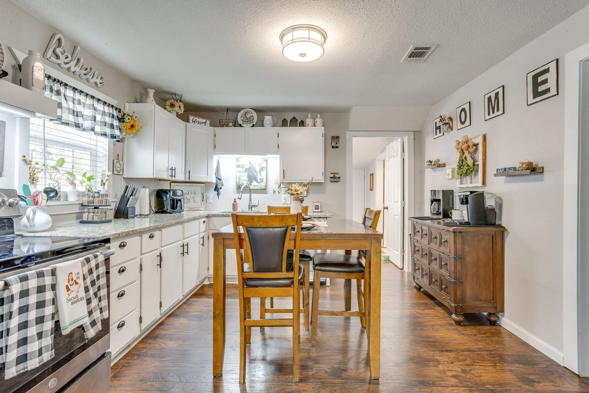 404 Calgary Rd (17 of 43).jpg