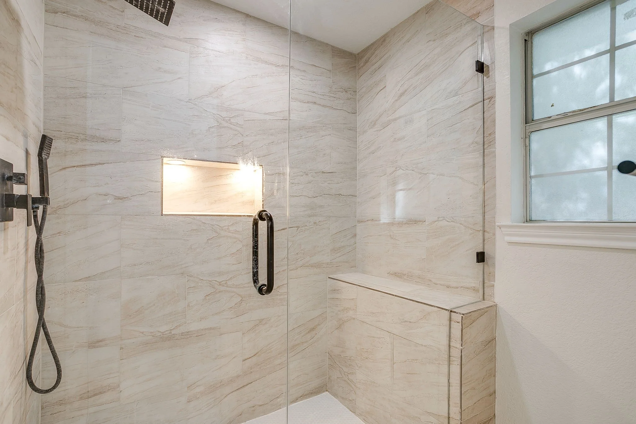 120 Hillside Ct (26 of 46).jpg