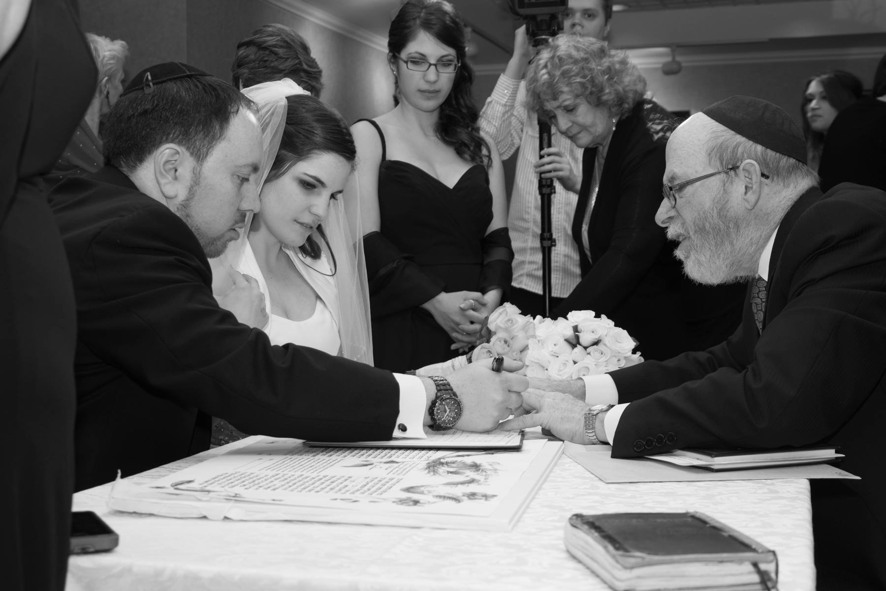 Toronto Jewish wedding at Peter and Paul the manor