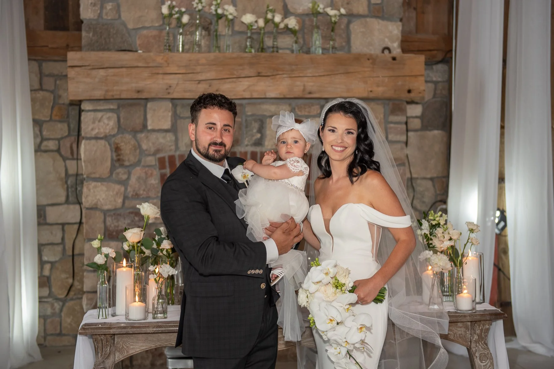 Trying something new. A potential bride and groom are getting married at @vieniestates  next year. Marianna is following up. But I thought wouldnt it be cool if I show them one of my favorite weddings of all time?

Poor couple was supposed to get mar