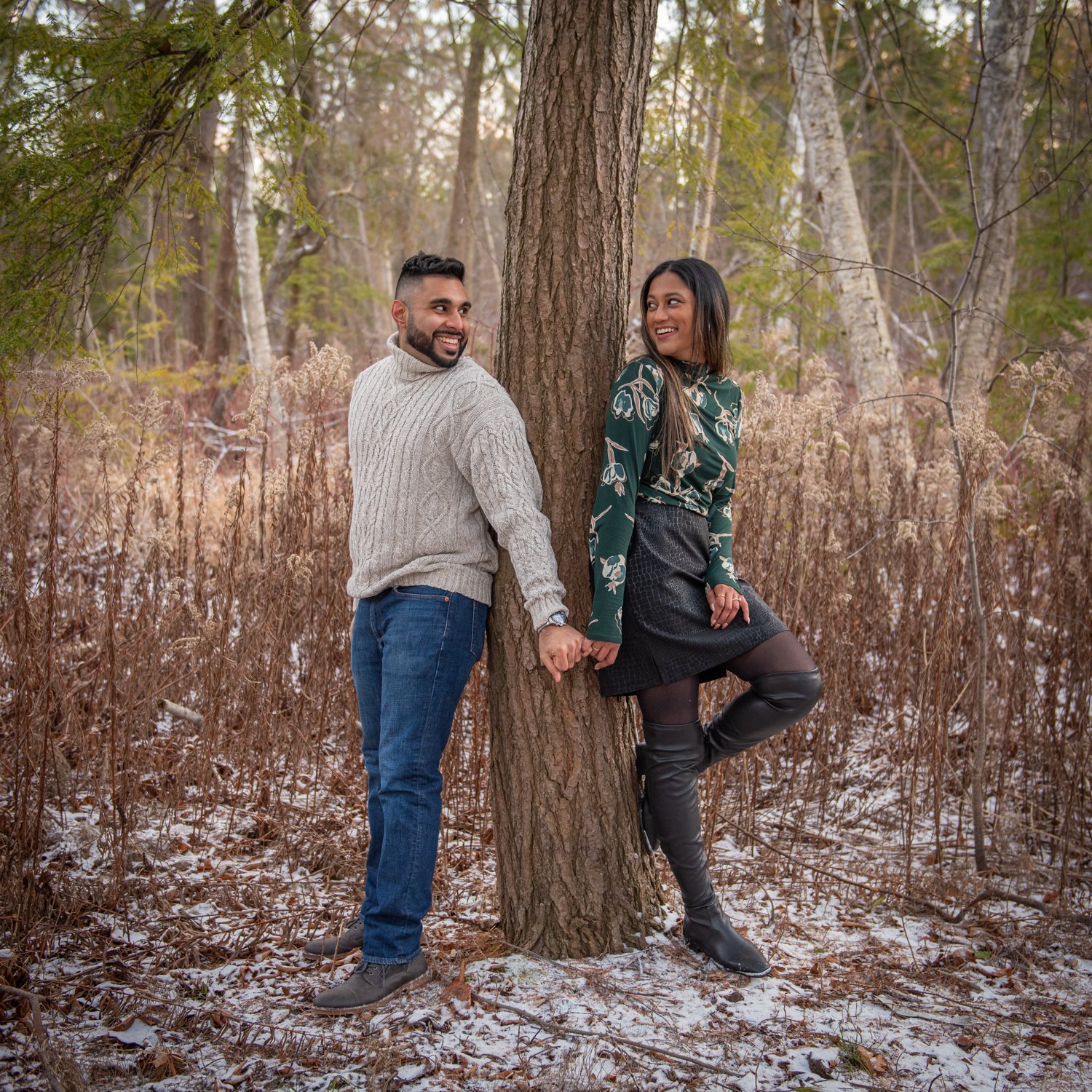 Winter Magic in Oakville ❄️
There is something undeniably "cool" about a winter wedding or engagement shoot&mdash;and we aren&rsquo;t just talking about the temperature!

While most couples wait for the summer heat, we absolutely love the u