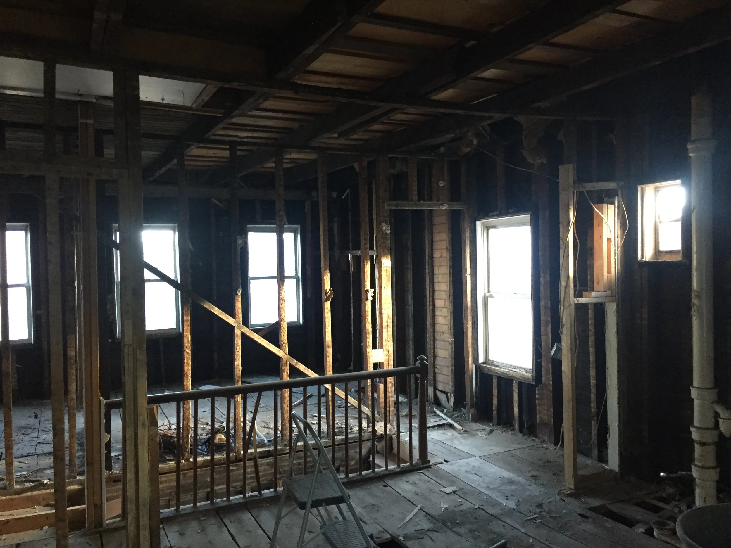 With few load-bearing walls, we were able to open up the space.