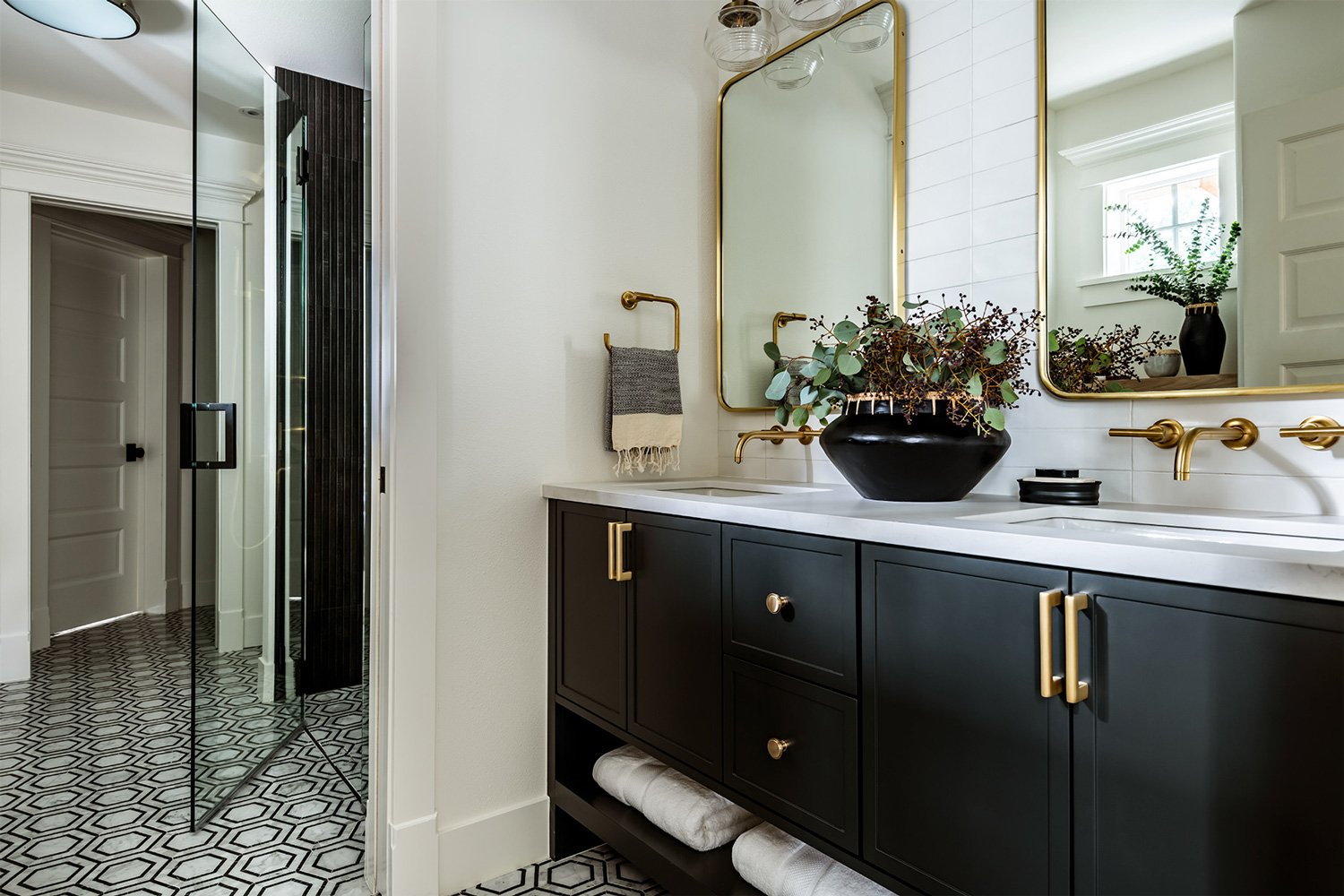 Elegant-Simplicity-Interior-Design-Bellevue-Interior-Designer-Bellevue-Sammamish-House-Girls-Bathroom