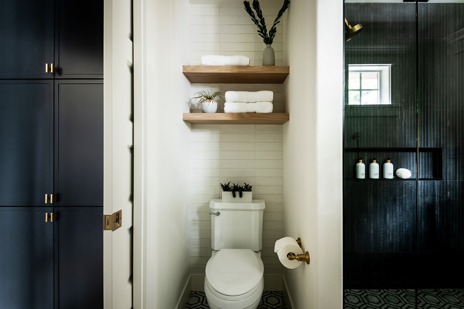 Elegant-Simplicity-Interior-Design-Bellevue-Interior-Designer-Bellevue-Sammamish-House-Girls-Bathroom