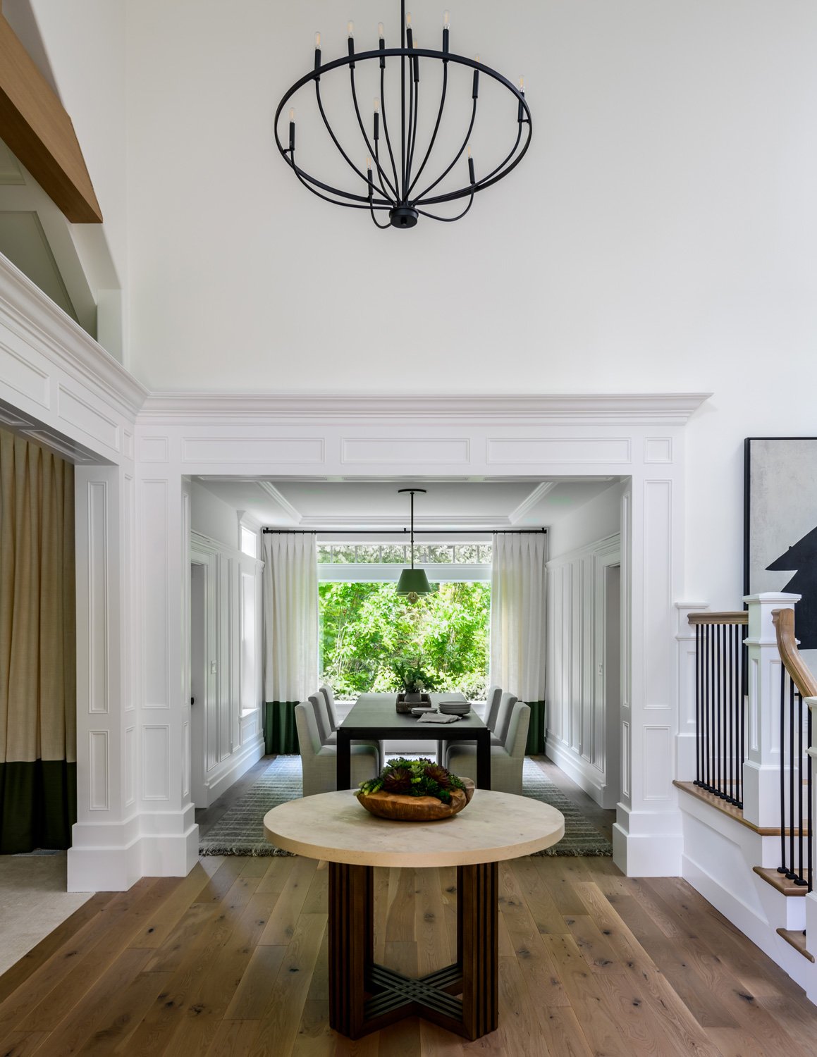 Elegant-Simplicity-Bellevue-Interior-Design-Bellevue-Interior-Designer-Sammamish-House-Entryway