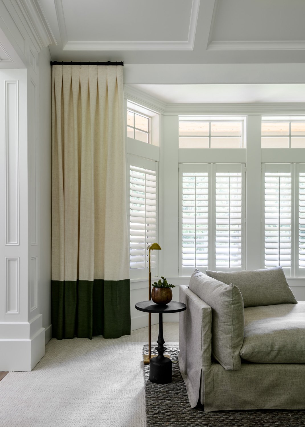 Elegant-Simplicity-Interior-Design-Bellevue-Interior-Designer-Bellevue-Sammamish-House-Living-Room