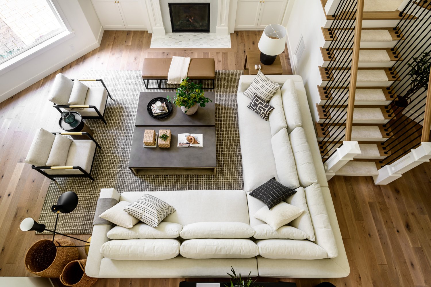 Elegant-Simplicity-Bellevue-Professional-Organizing-Bellevue-Professional-Organizer-Sammamish-House-Family-Room
