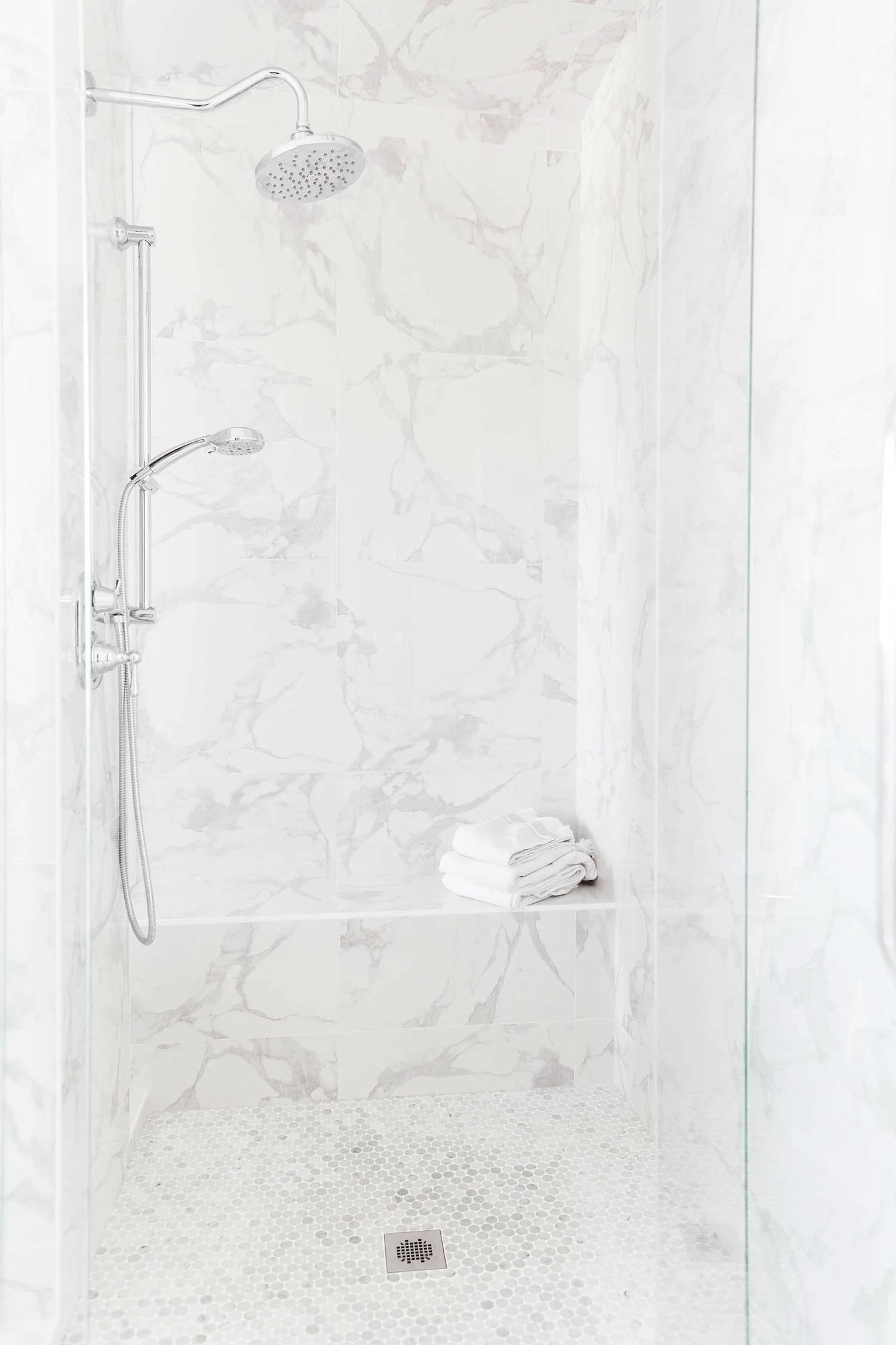 An Interior Designer’s Guide To The Ultimate Steam Shower