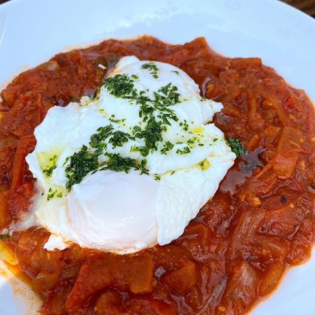 Daydreaming about shakshuka for brunch tomorrow 🍳 ☁️