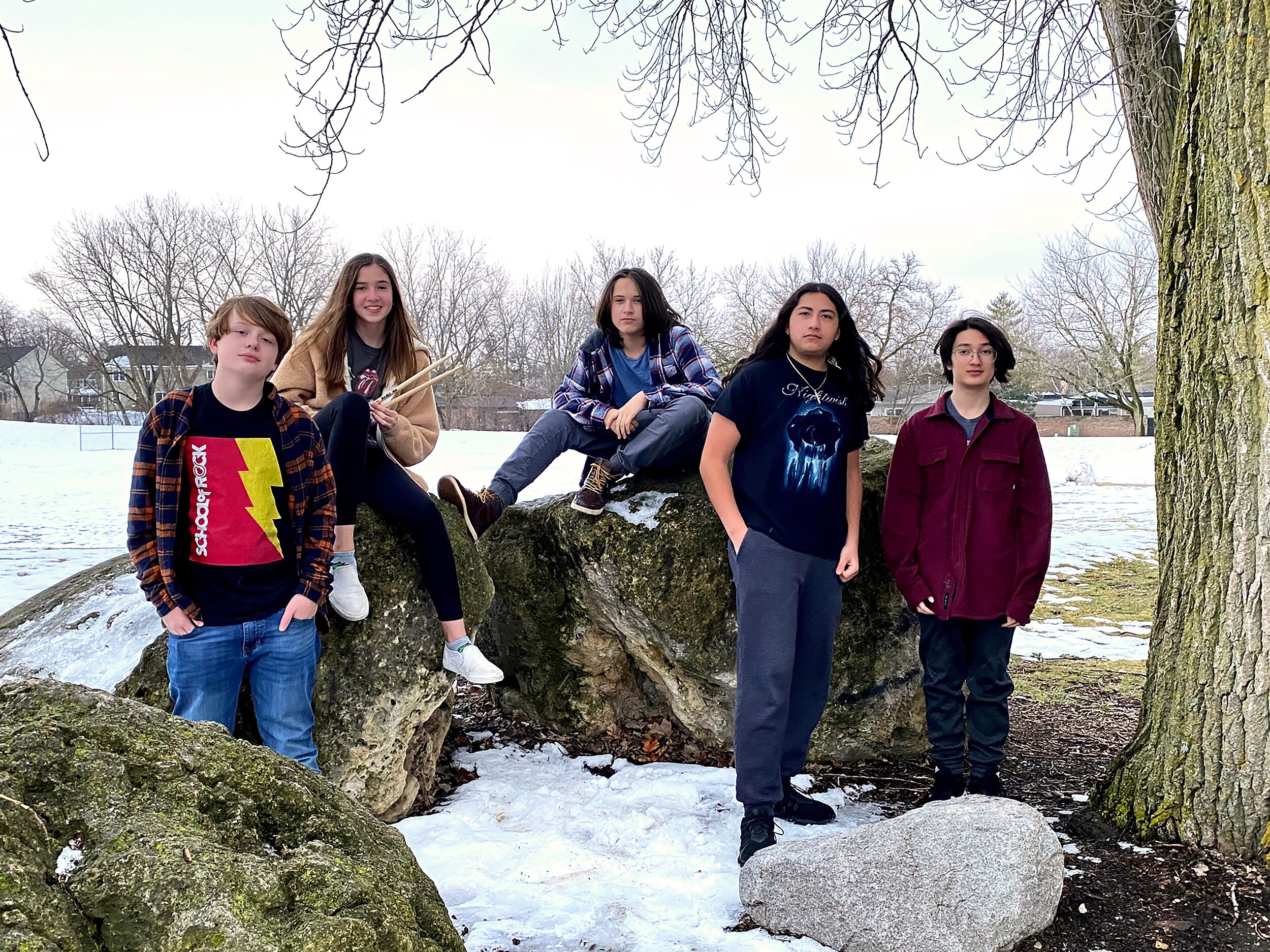  After the main competition,  Acacia  will bring us home with a live set of their own! Acacia is a mixed-genre rock band from the western suburbs of Chicago. Though all but the singer just graduated middle school, much of their influence comes from o