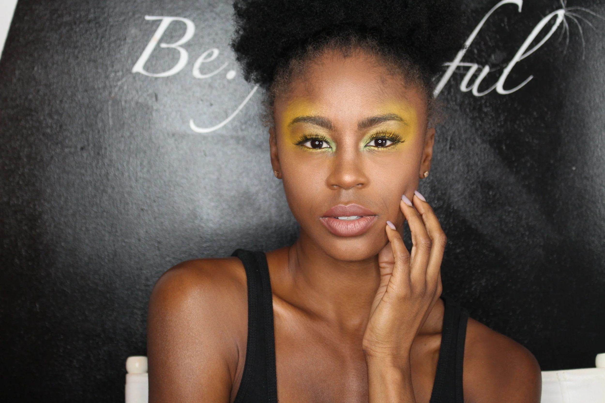 #FridayFunday : Lola Chél + Teesofab - Lemonade Look