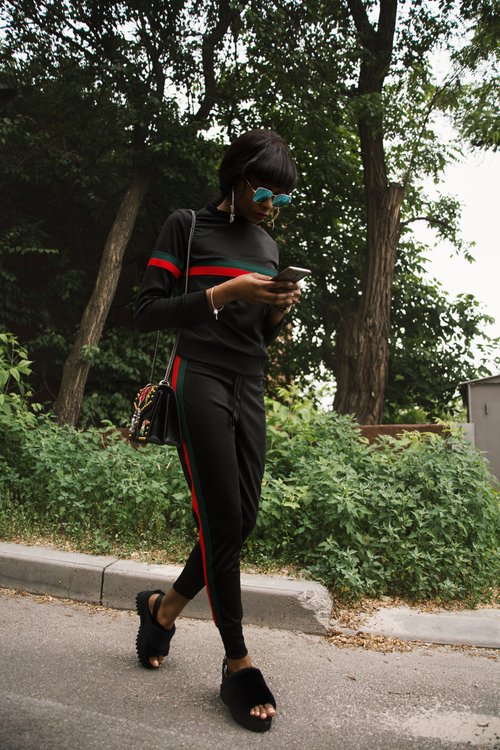 gucci black tracksuit