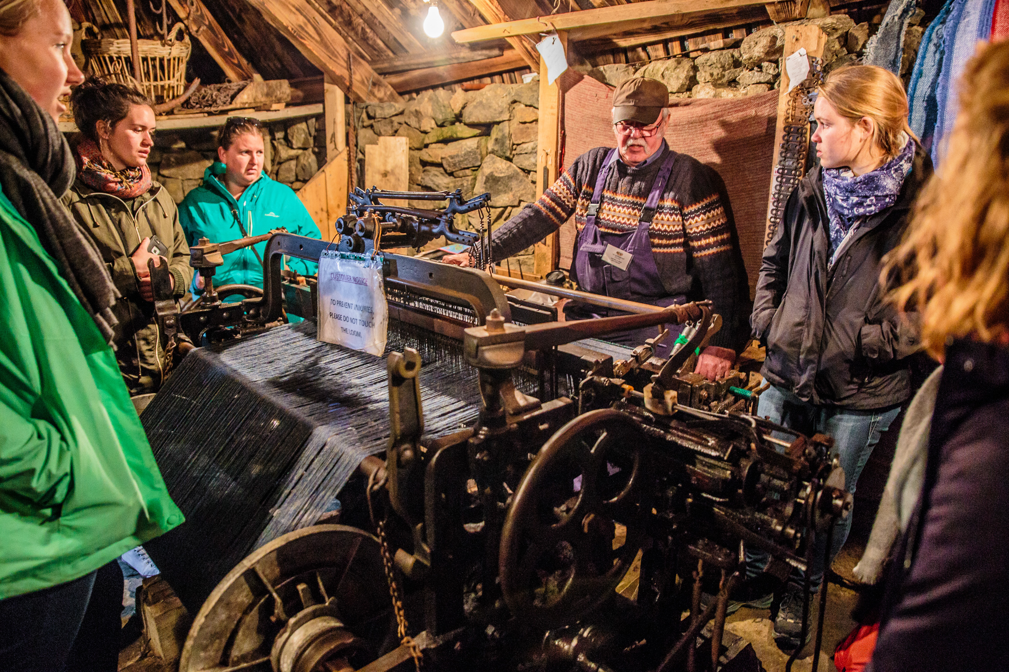 Learning about the weaving of Harris Tweed