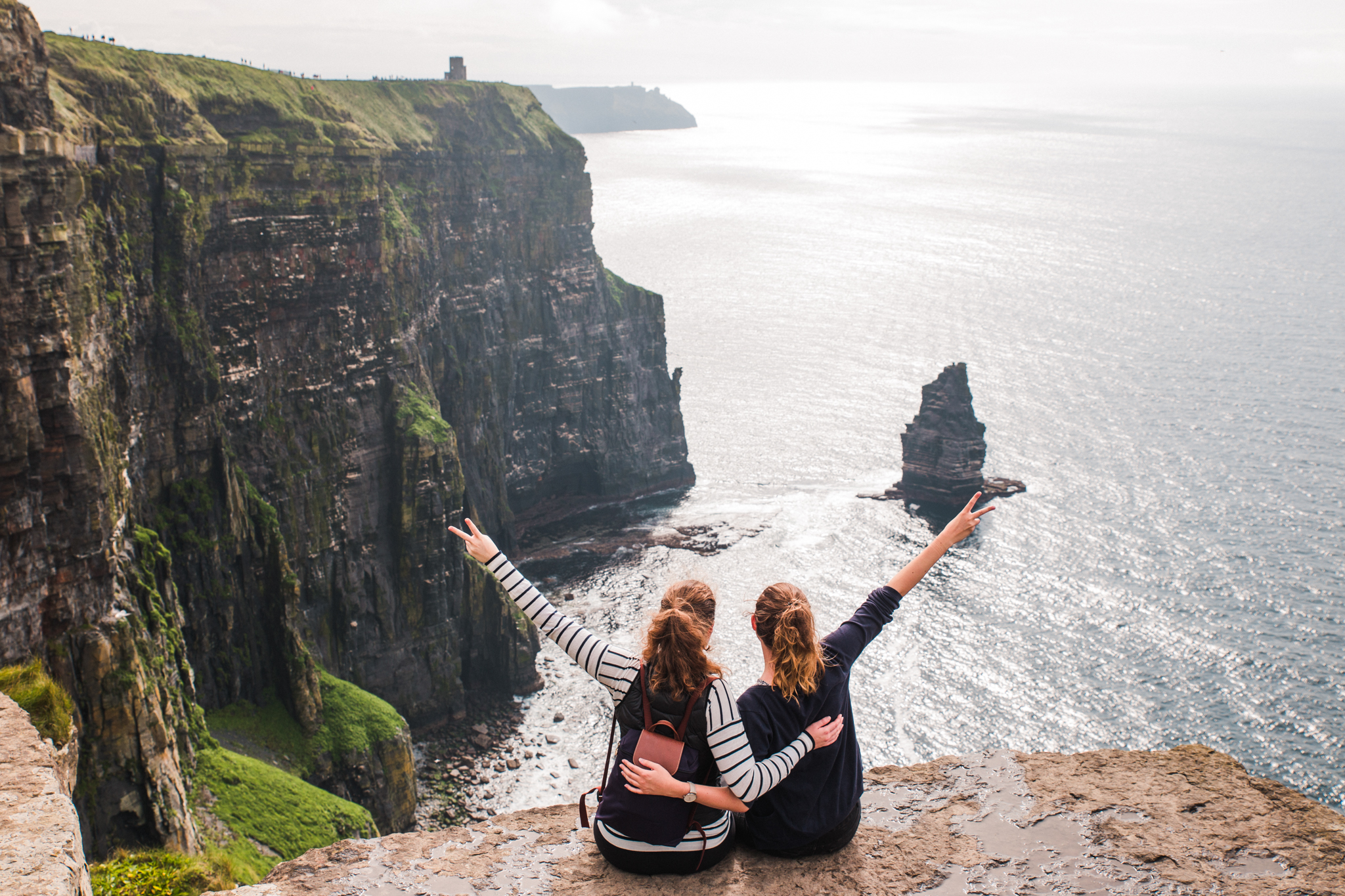 7 Days Around Ireland With Shamrocker Adventures // #readysetjetset #ireland #cliffsofmoher #belfast #travel #northernireland www.readysetjetset.net