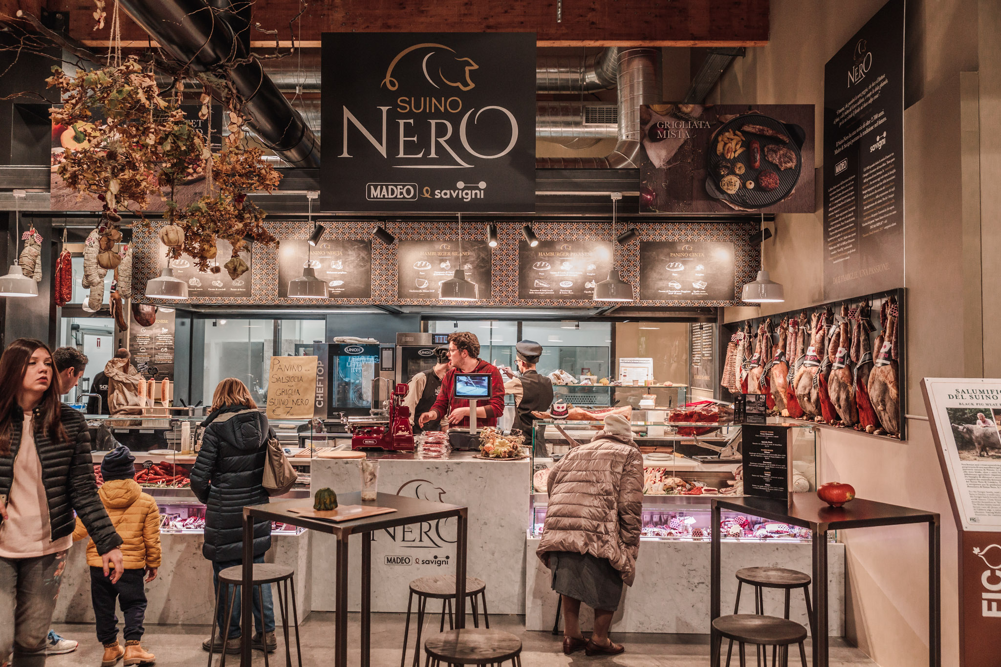 The Quick Guide to Visiting FICO Eataly World in Bologna, Italy // #readysetjetset #ficoeatalyworld #bologna #italy #food #italianfood www.readysetjetset.net