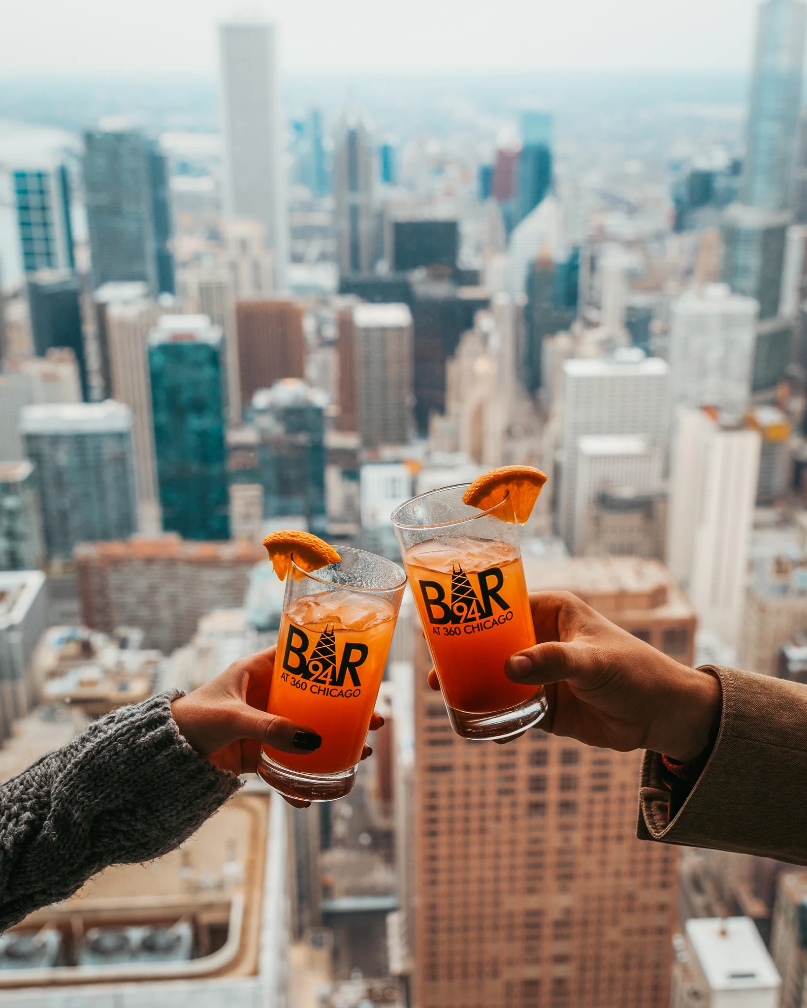7 PHOTO SPOTS FOR THE BEST CHICAGO SKYLINE VIEWS // www.readysetjetset.net #readysetjetset #chicago #illinois #usa #travel
