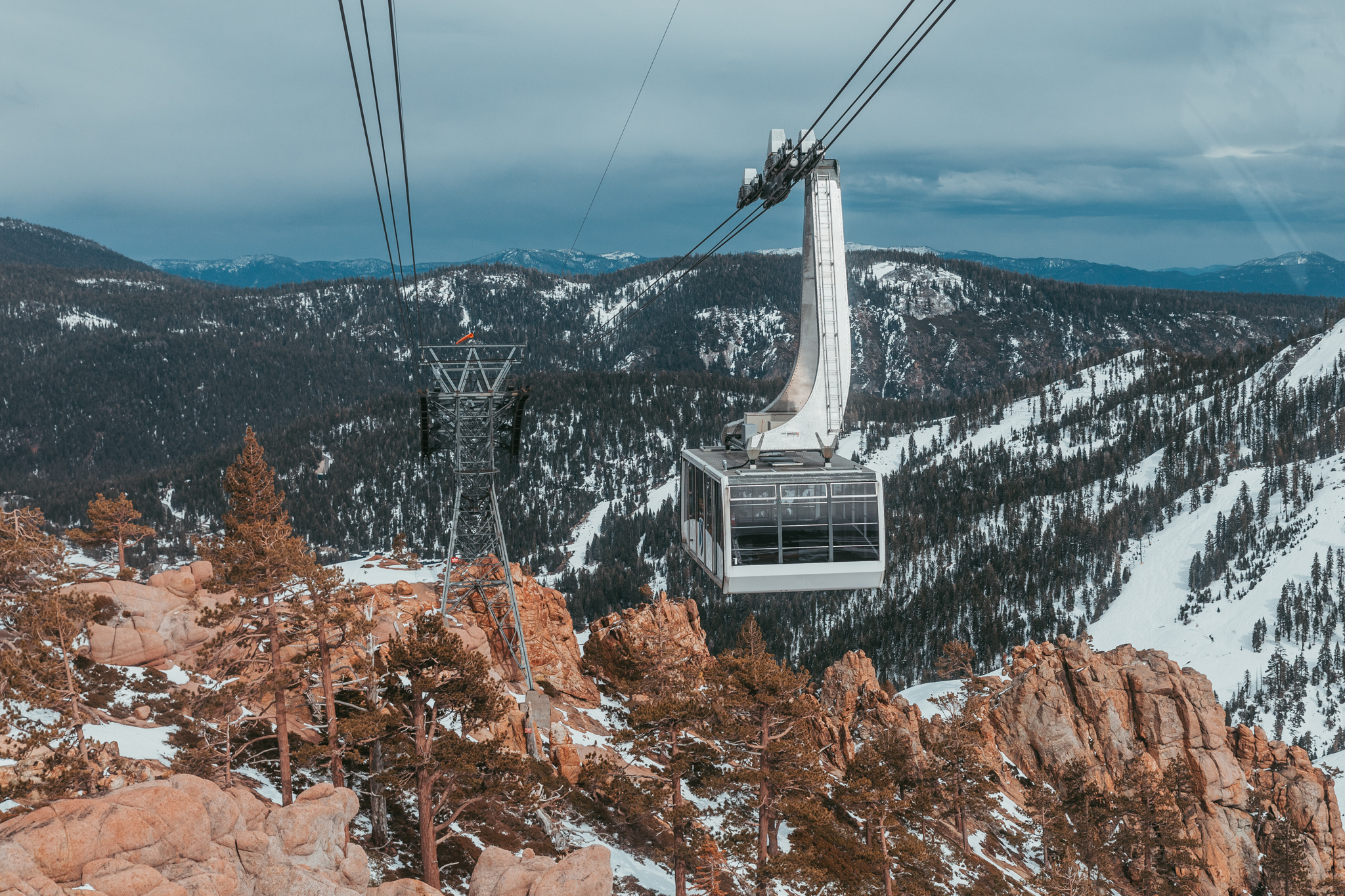 Taking the aerial tram up at Squaw Valley Alpine Meadows // A Quick Guide to North Lake Tahoe &amp; Reno