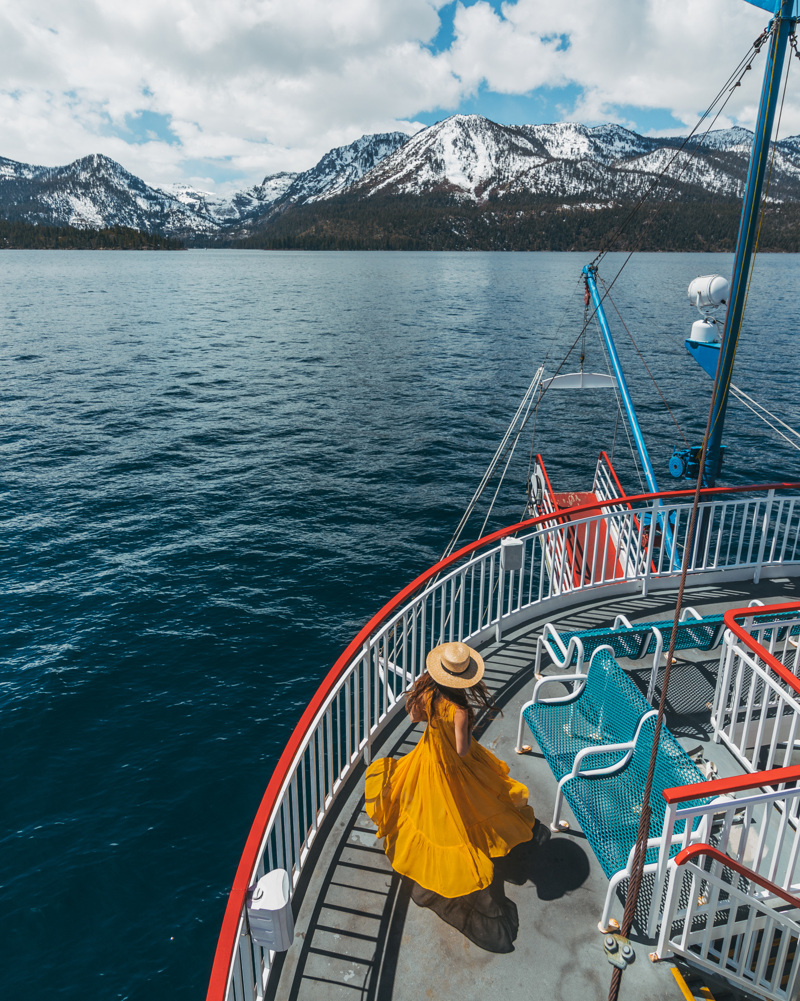 Scenic cruising to Emerald Bay on Lake Tahoe // A Quick Guide to North Lake Tahoe &amp; Reno