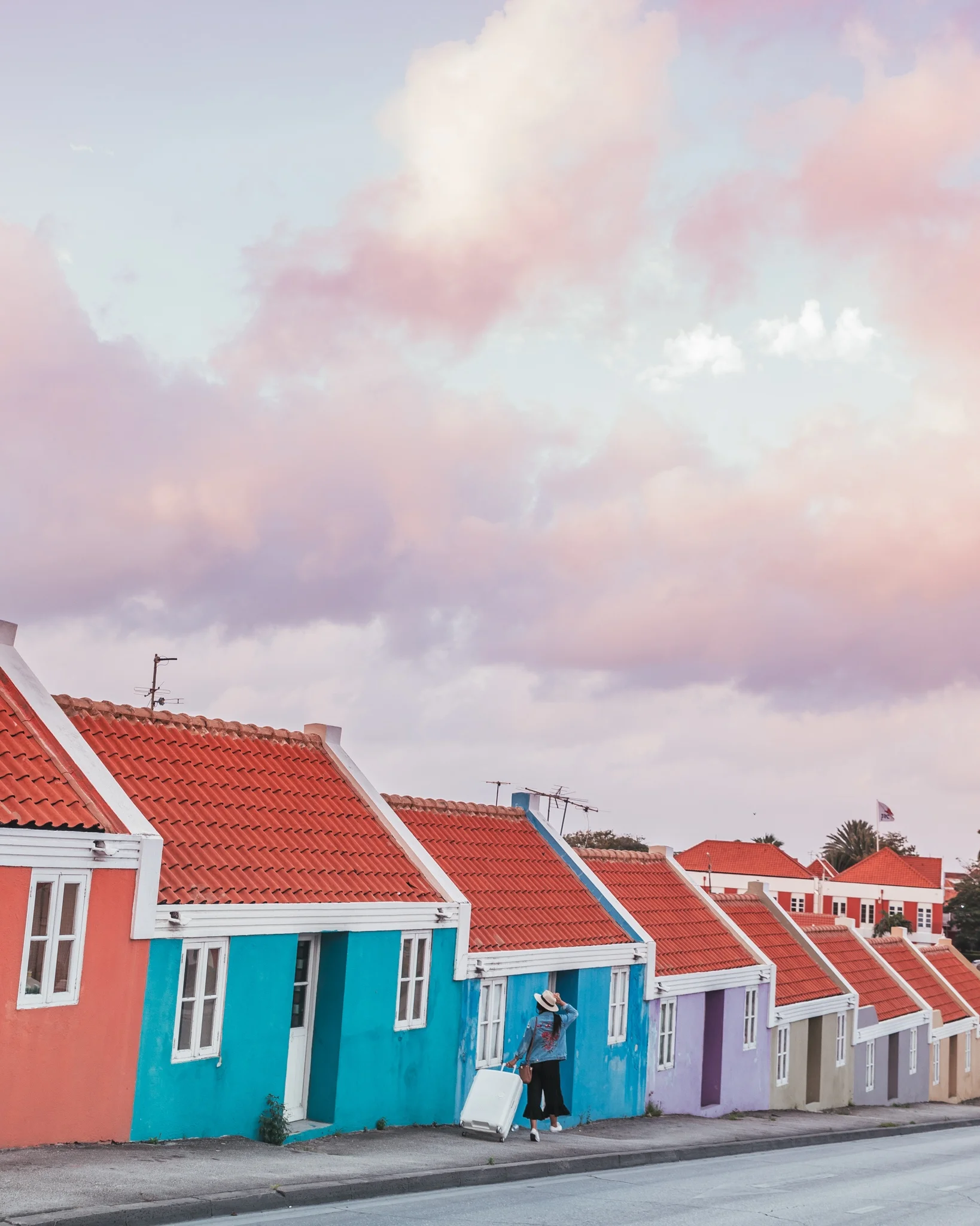 The colorful Pietermaai District of Willemstad, Curaçao // 20 Photos to Show You Why Curaçao Needs to Be On Your Travel Radar // www.readysetjetset.net #readysetjetset #curacao #caribbean #beach #ocean #paradise #travel