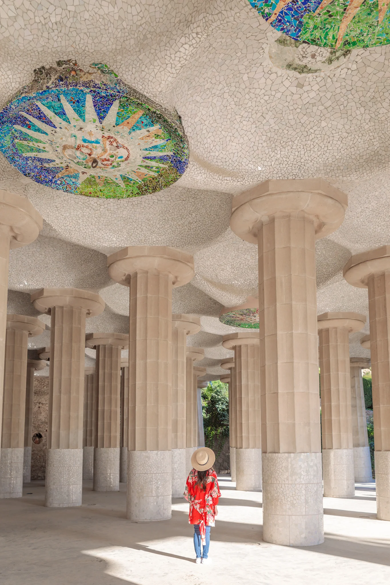 The 25 Most Instagrammable Spots in Barcelona (With Addresses!) // www.readysetjetset.net #readysetjetset #barcelona #spain