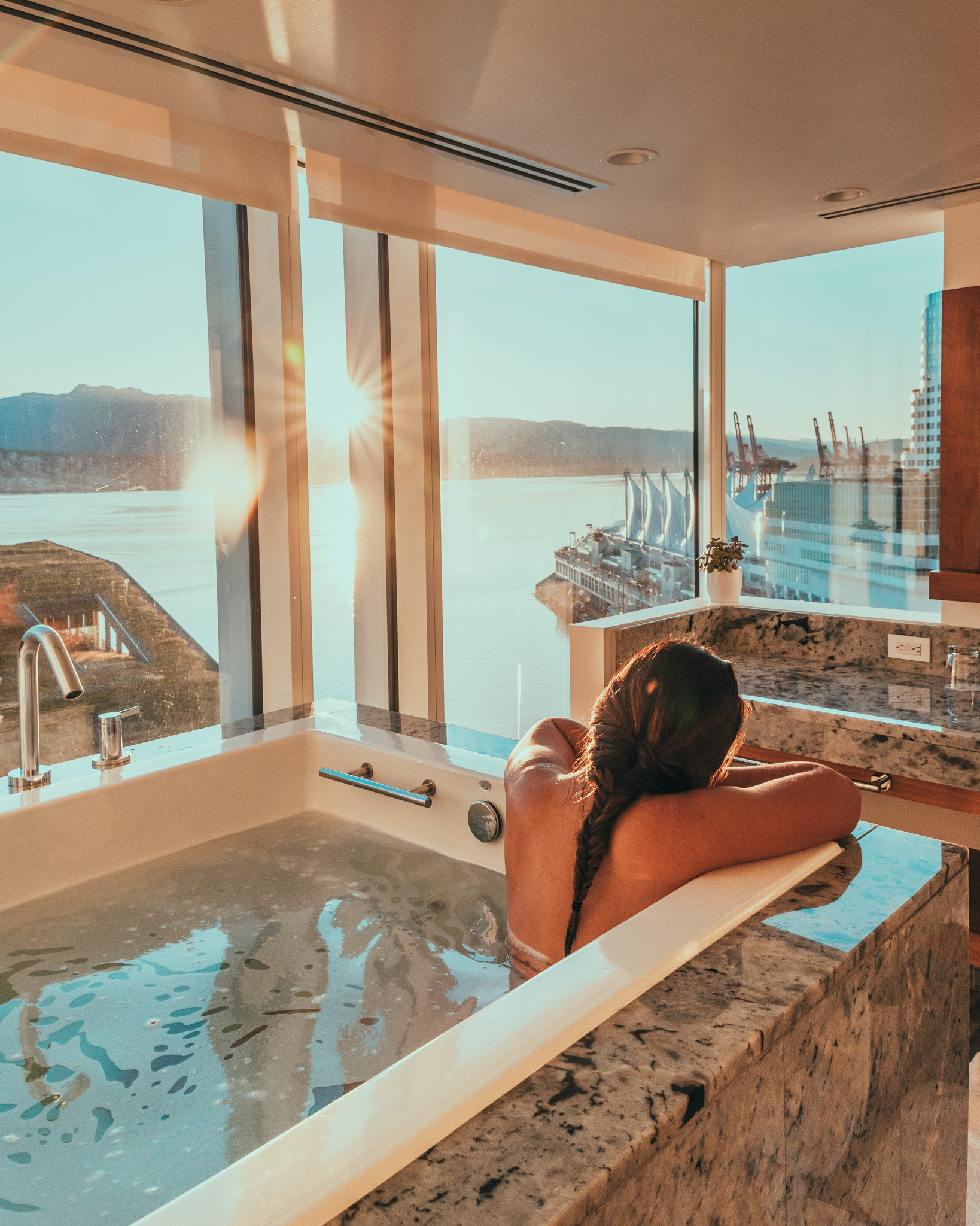 Japanese soaking tub inside the Signature Ofuro Room at the Fairmont Pacific Rim // The Quick Guide to Visiting Vancouver, BC #readysetjetset