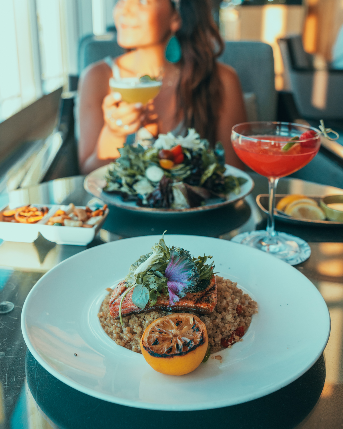Dinner at Jetside Bar at Fairmont Vancouver Airport // The Quick Guide to Visiting Vancouver, BC #readysetjetset