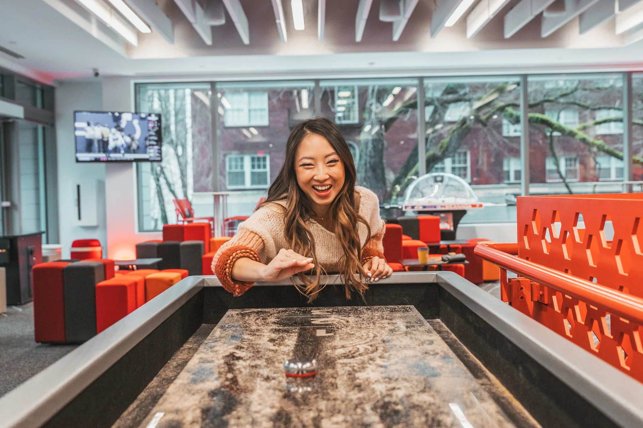 The hotel recreational lounge // Checking In: The Radisson Red in Downtown Portland, Oregon #readysetjetset #pdx #portland #blogpost #travelguide