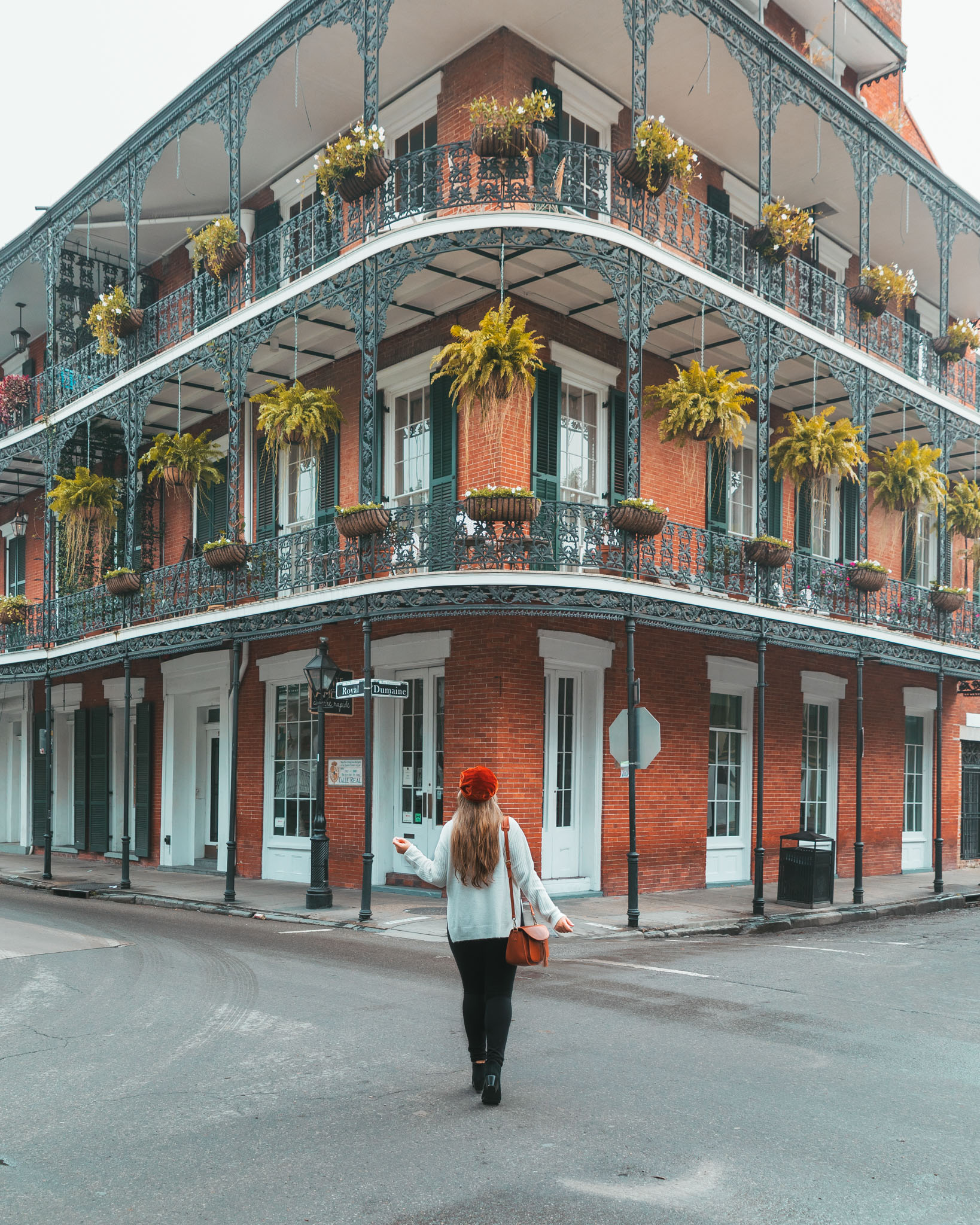 Balconies in the French Quarter // The Most Instagrammable Spots in New Orleans // #readysetjetset www.readysetjetset.net