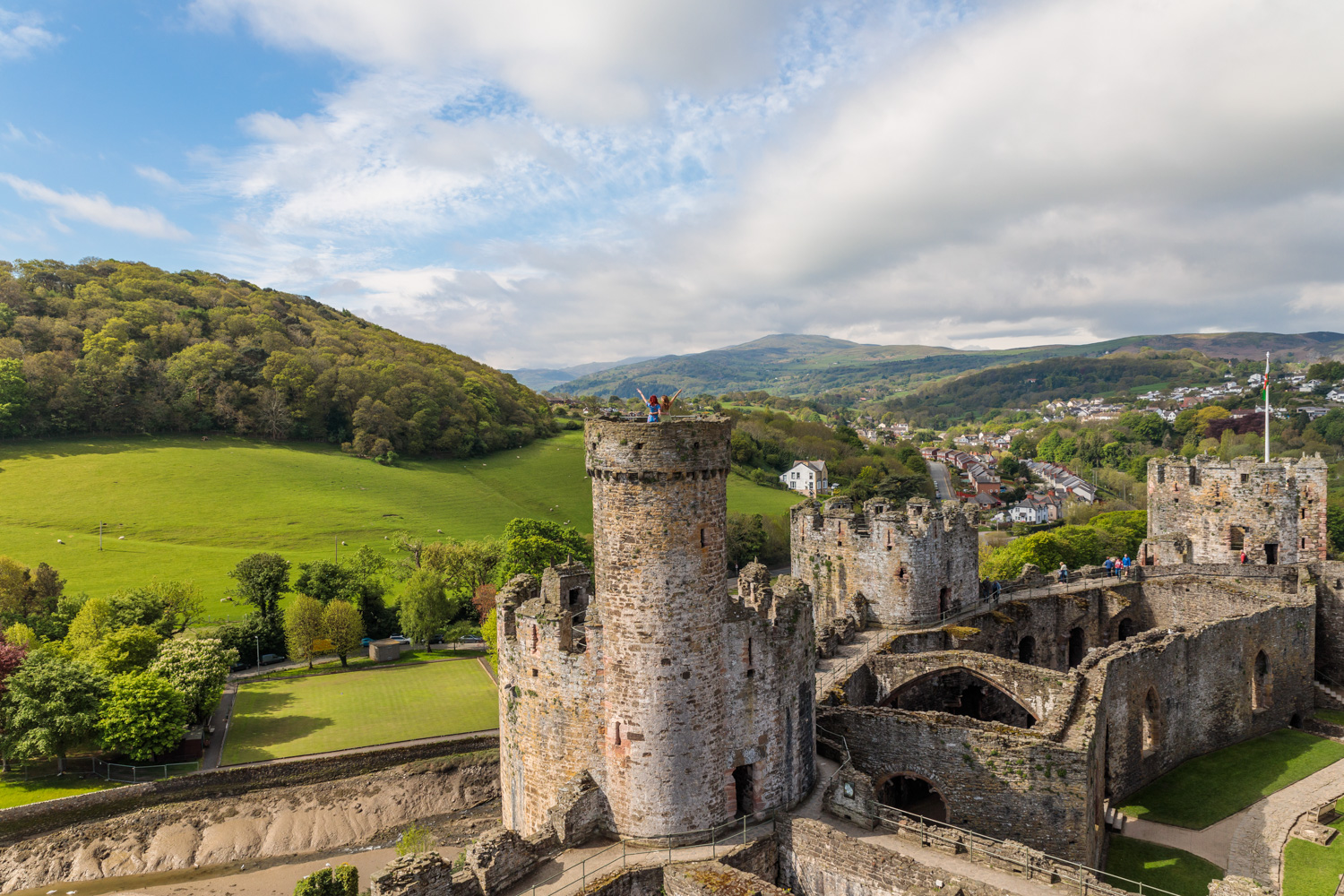 Conwy Castle // The Most Beautiful Places to Visit in Wales // #readysetjetset #wales #uk #welsh #travel #photospots #blogpost