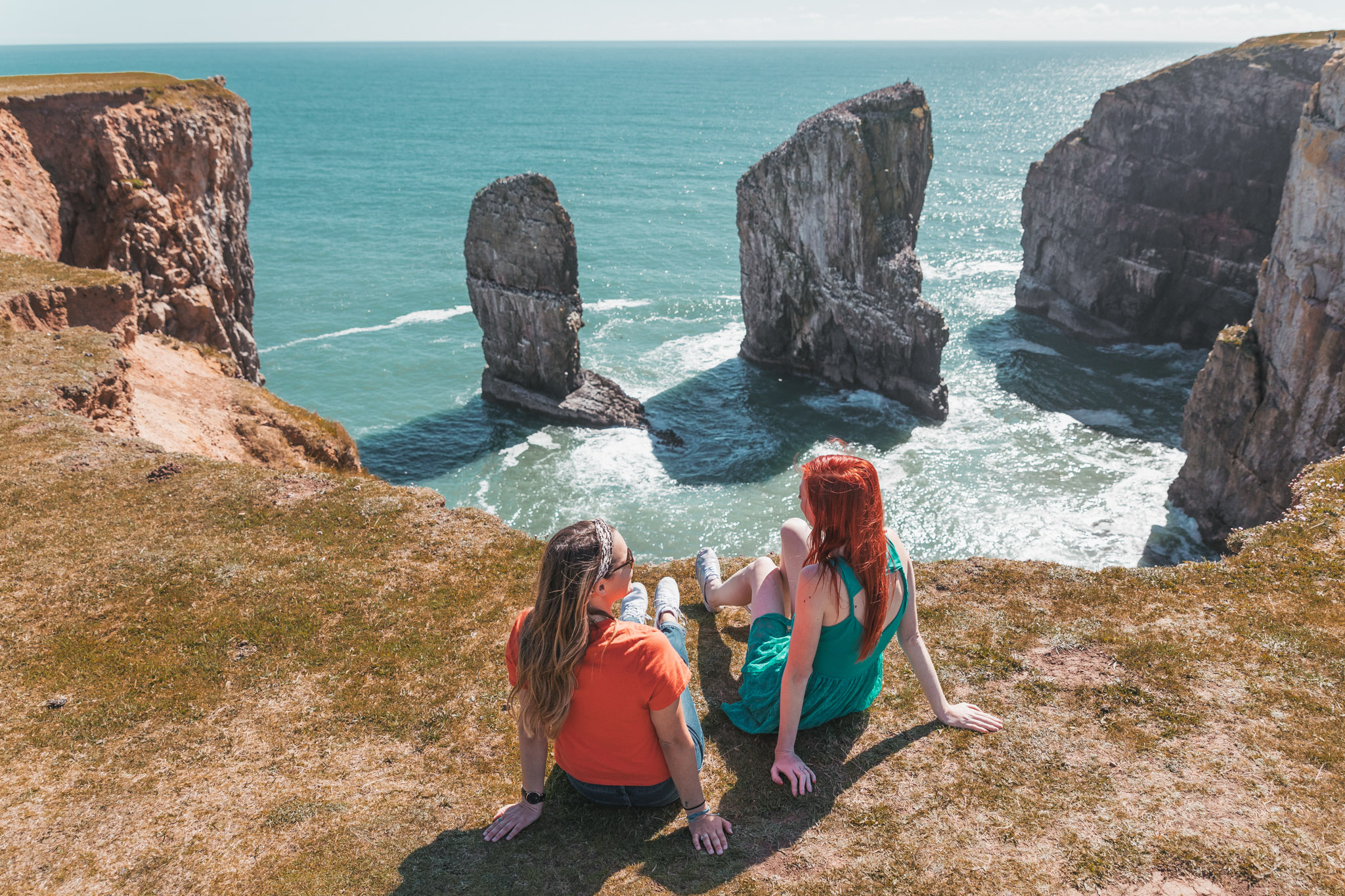 Stack Rocks in Pembrokeshire // The Most Beautiful Places to Visit in Wales // #readysetjetset #wales #uk #welsh #travel #photospots #blogpost