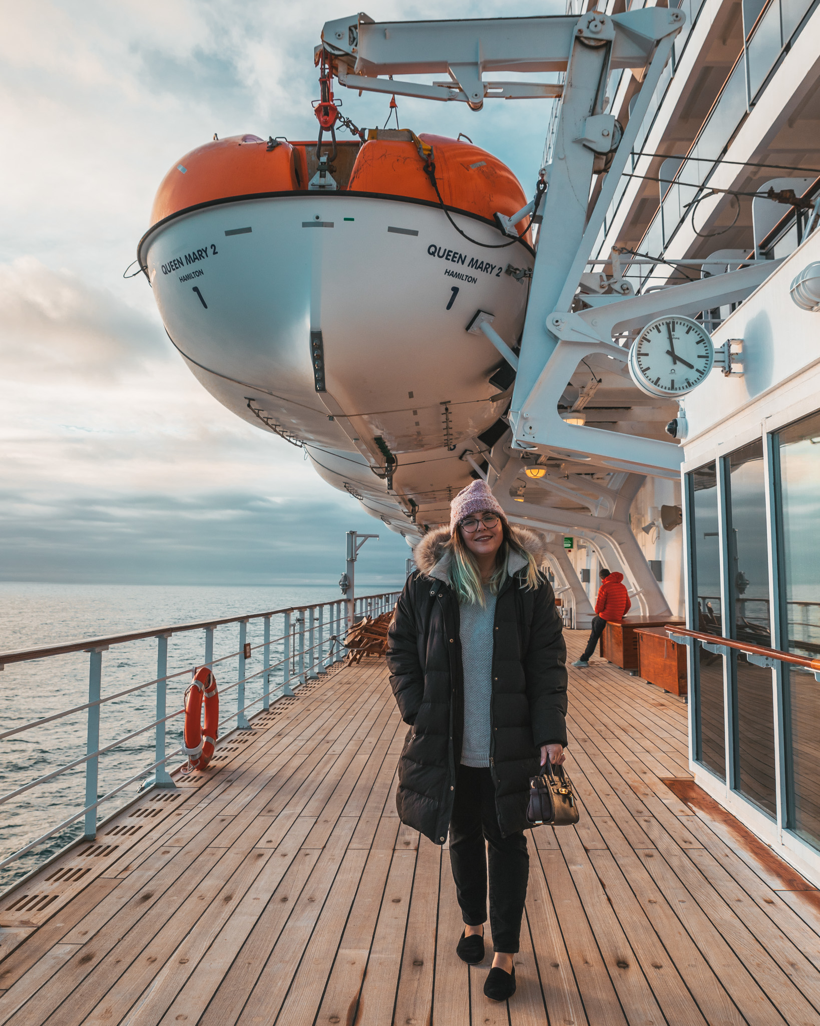 Walking the QM2's decks // Transatlantic Cruising on the Cunard Queen Mary 2 #readysetjetset