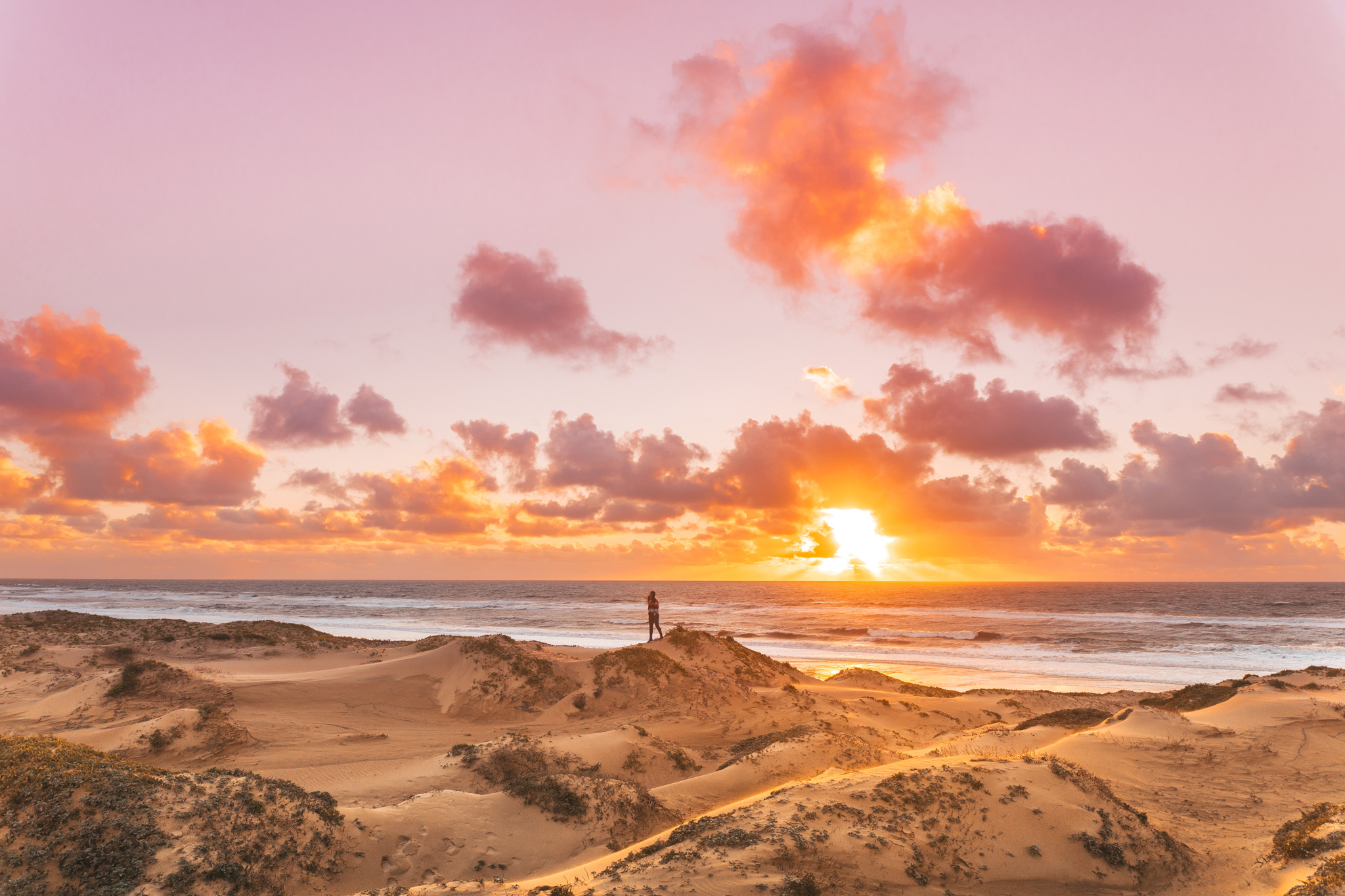 Sunset at Oceano Dunes in Pismo Beach // 5 Adventurous Things to Do in San Luis Obispo County #readysetjetset #slocal #travel #blogpost #adventuretravel #california #westcoast