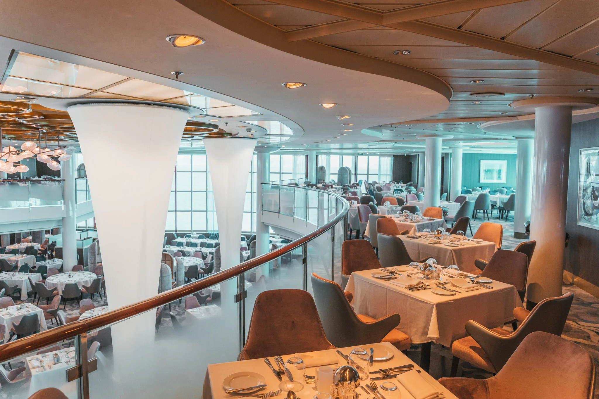 Cosmopolitan Restaurant // Cruise Review: Everything You Need To Know About The Celebrity Summit